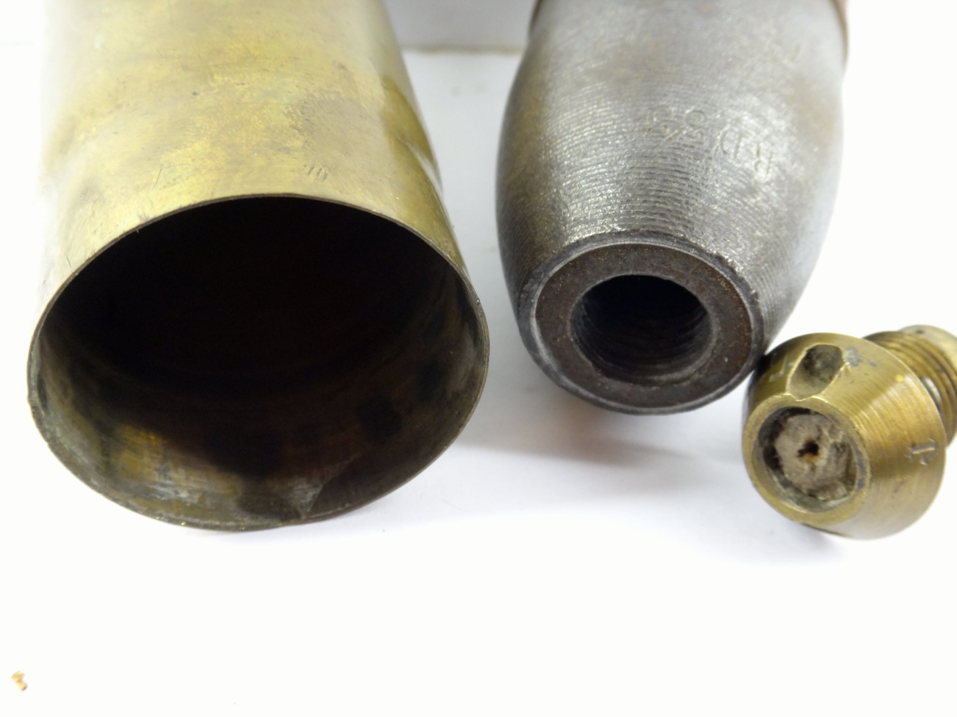 Französische 37mm / 3,7cm Patrone Mod. 1885 mit Sprenggranate Mod. 1888 – Bild 4