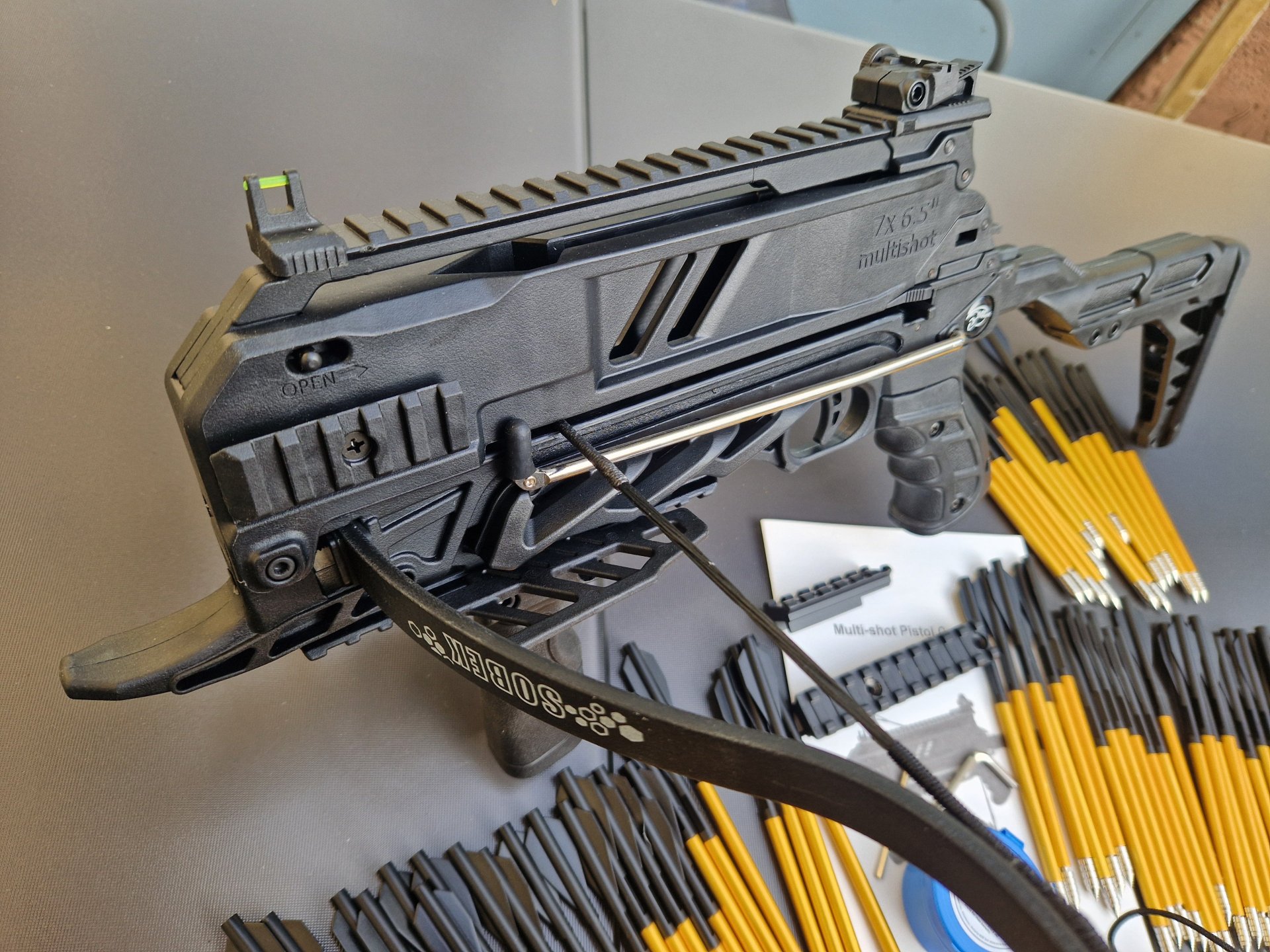 MAN KUNG Sobek - 185 fps / 80 lbs - Pistolenarmbrust + 66 Bolzen / Pfeile – Bild 2