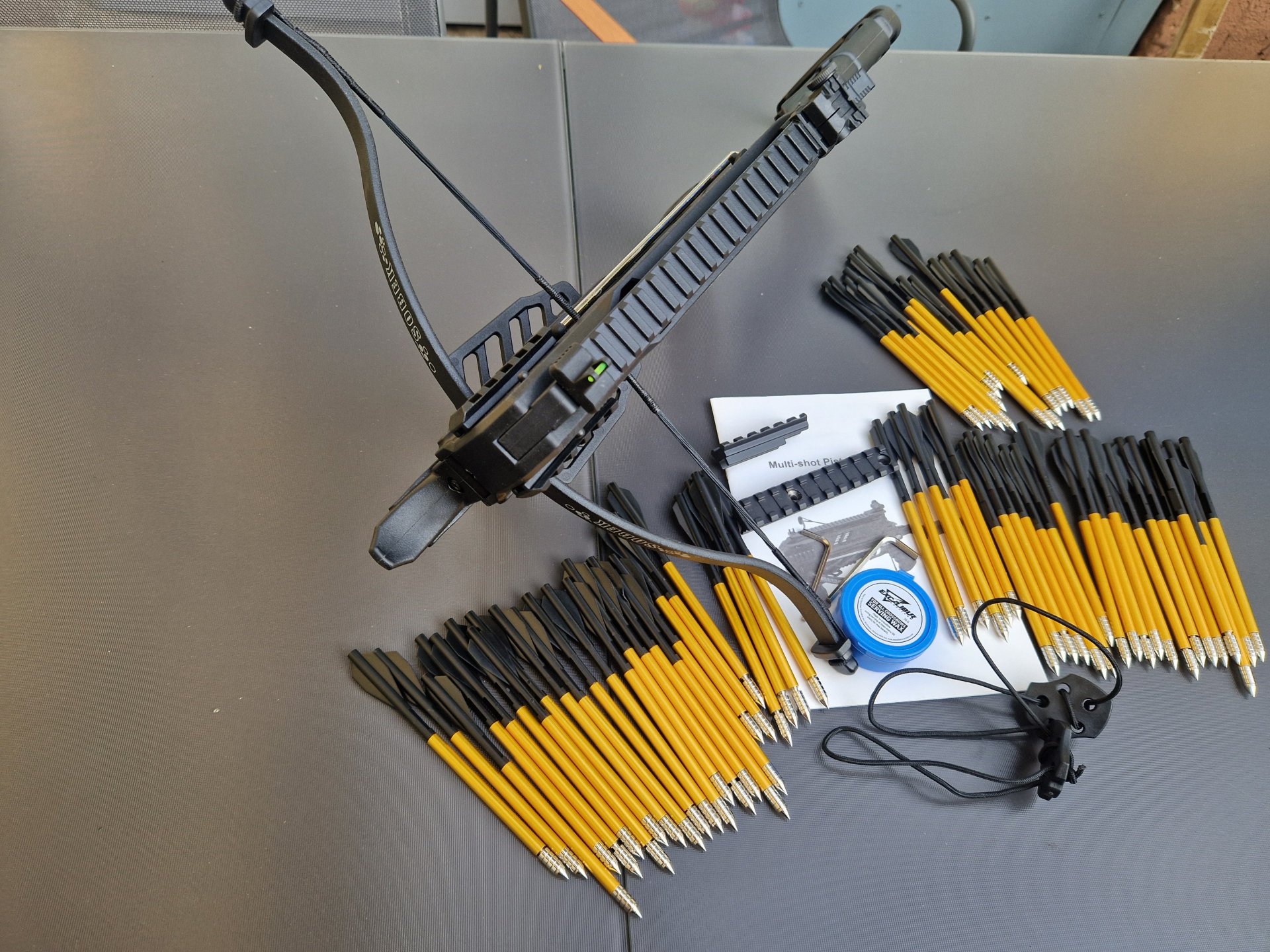 MAN KUNG Sobek - 185 fps / 80 lbs - Pistolenarmbrust + 66 Bolzen / Pfeile – Bild 4