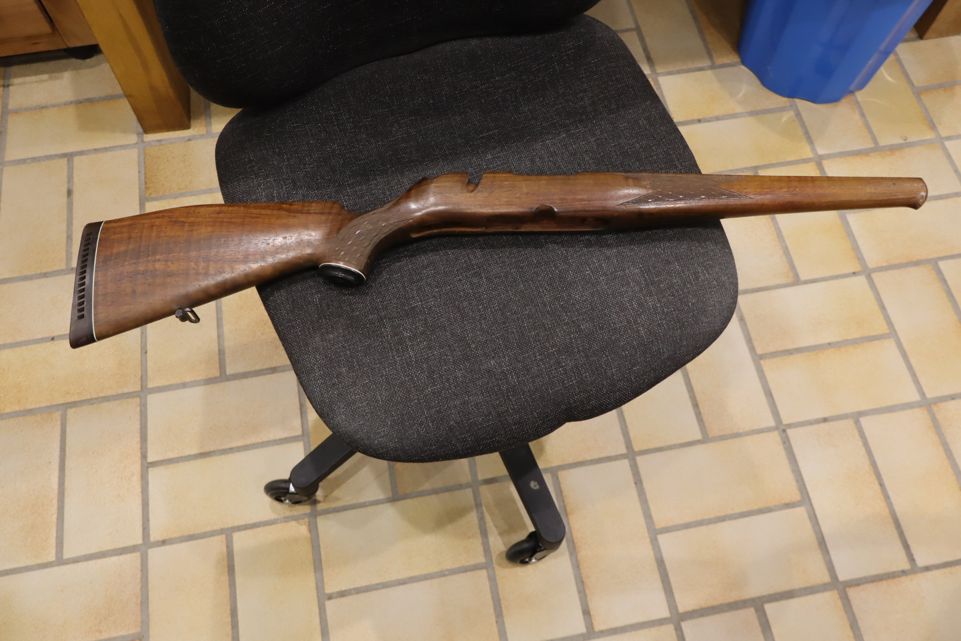 sehr schönerJagdschaft -Mausersystem Nr.45 – Bild 1