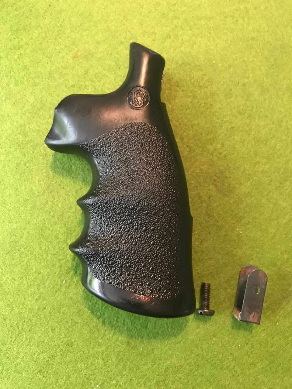 HOGUE S&W MONOGRIP FÜR REVOLVER IM K/RB – Bild 1