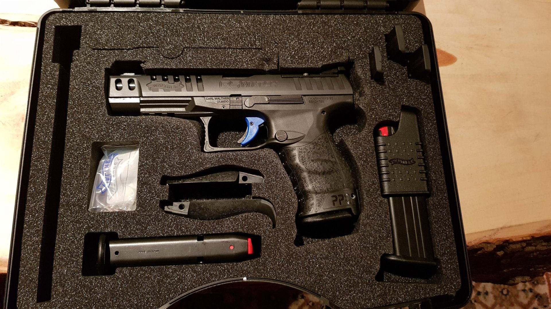 Walther Q5 Match - 9mm - mit Holster und Magazine – Bild 1