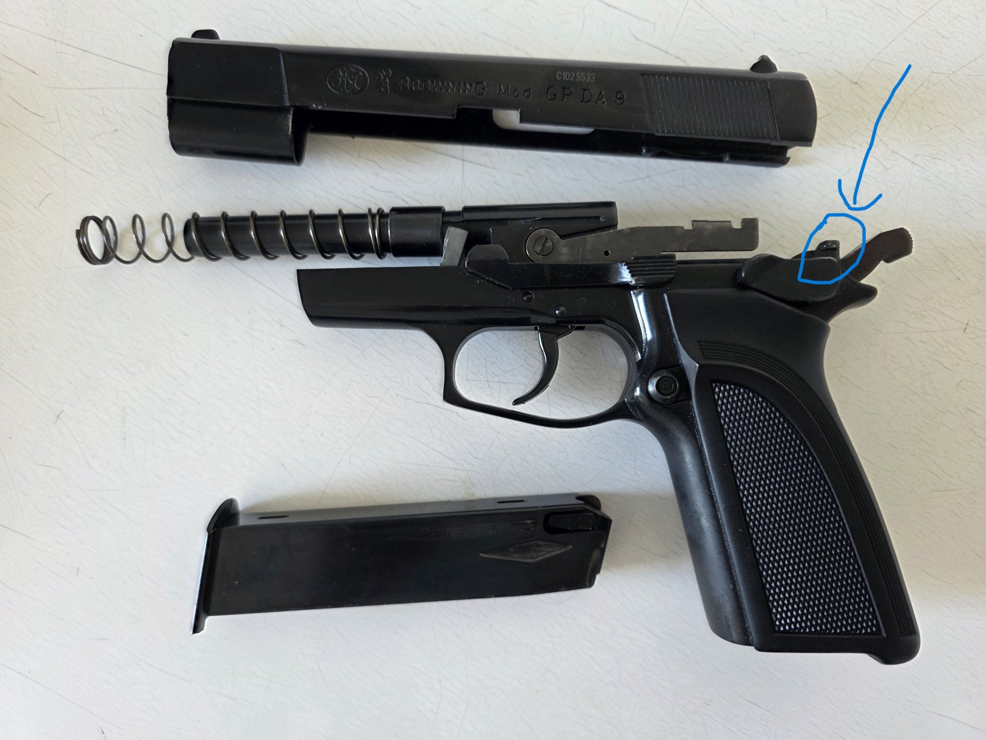 Browning GPDA 9 - alte PTB 592 - Schreckschuss Pistole 9mm P.A.K. schwarz brüniert – Bild 1