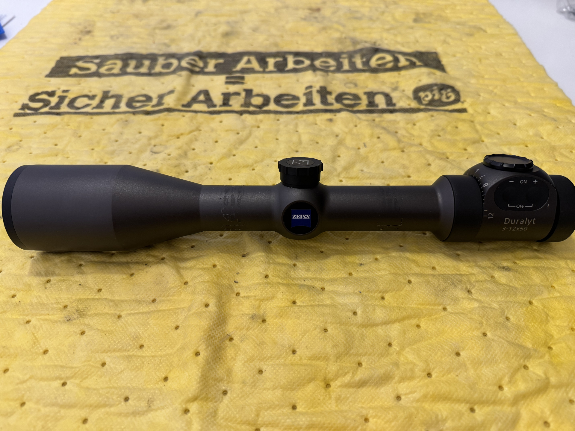 Zeiss Duralyt 3-12x50 mit Leutchabsehen ( kein Swarovski, Steiner, Leica, Blaser, Meopta, GPO, DD) – Bild 1