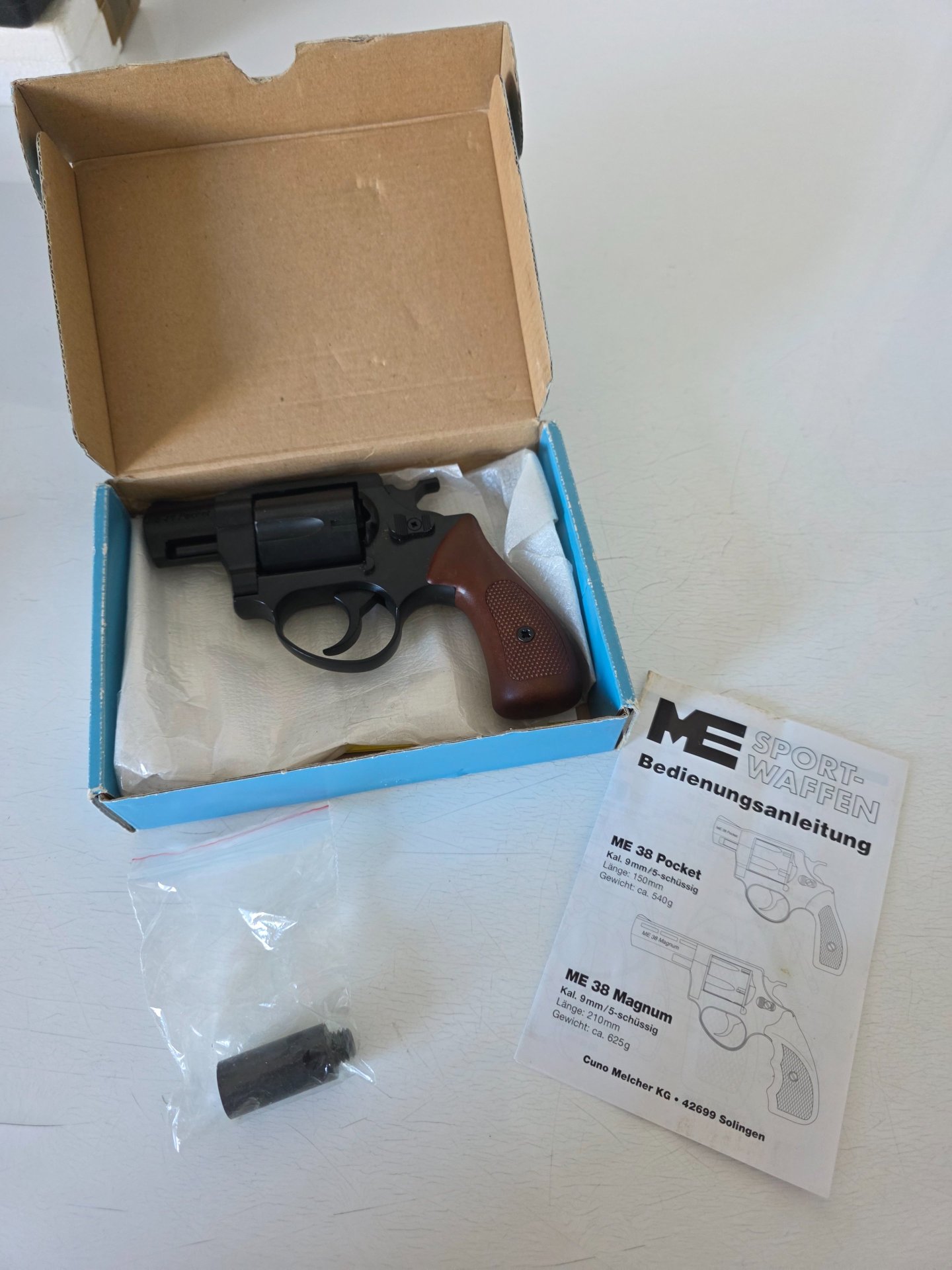 ME 38 Pocket Schreckschuss 9mm Revolver Brüniert Schwarz Neuwertig – Bild 1