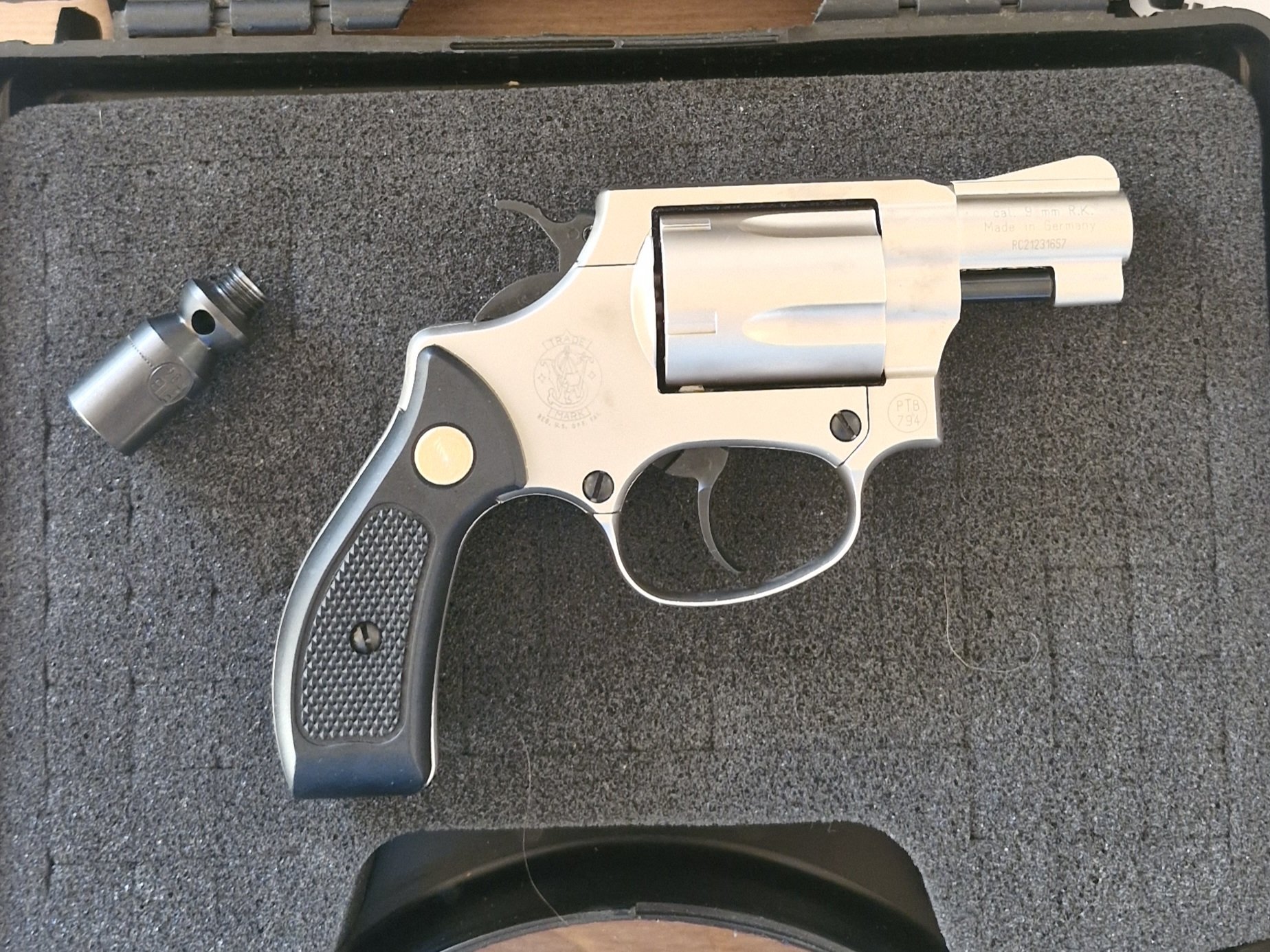 Smith & Wesson Chiefs Special Revolver Cal. 9mm R.K. Gas- und Schreckschusswaffe – Bild 2