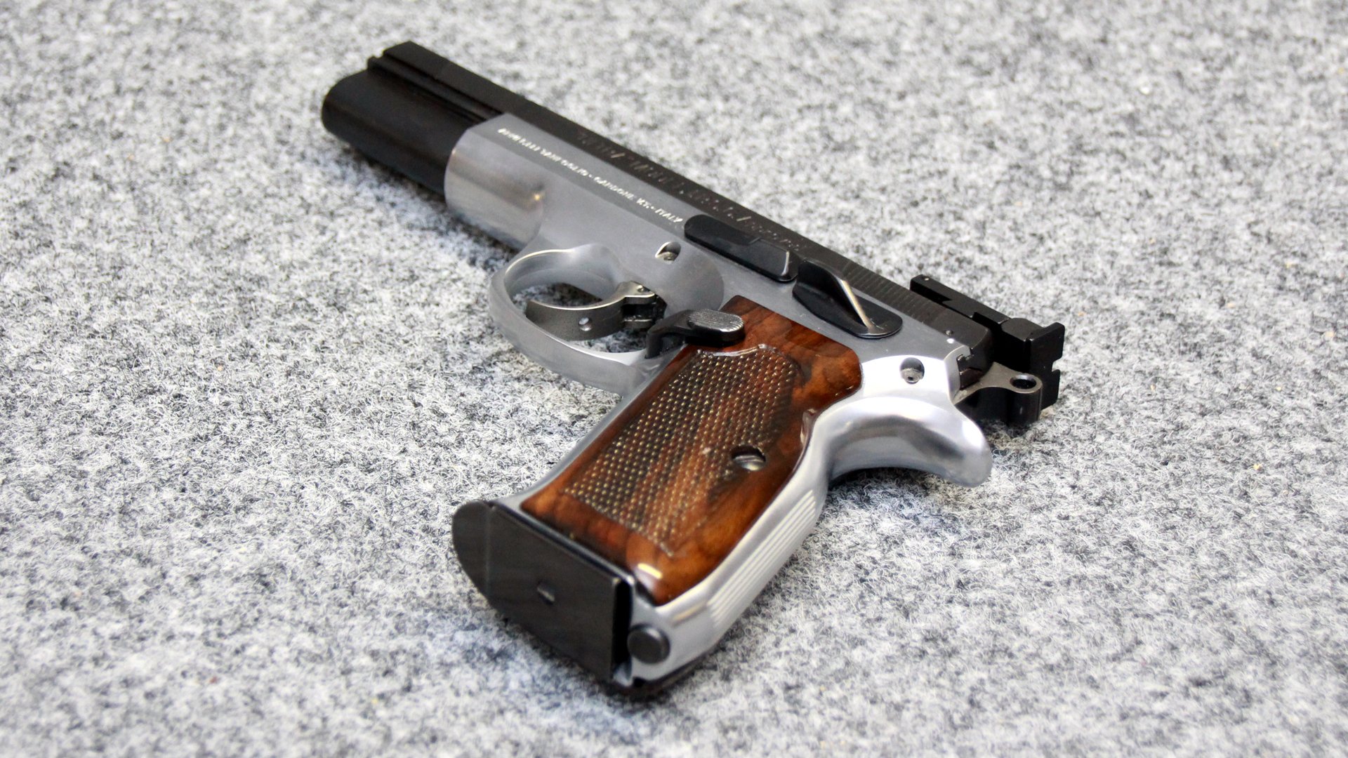Tanfoglio "Ultra" Model I.P.S.C. Approved 9mm Para – Sportpistole mit Koffer (Hinweis: Repetierstöru – Bild 4