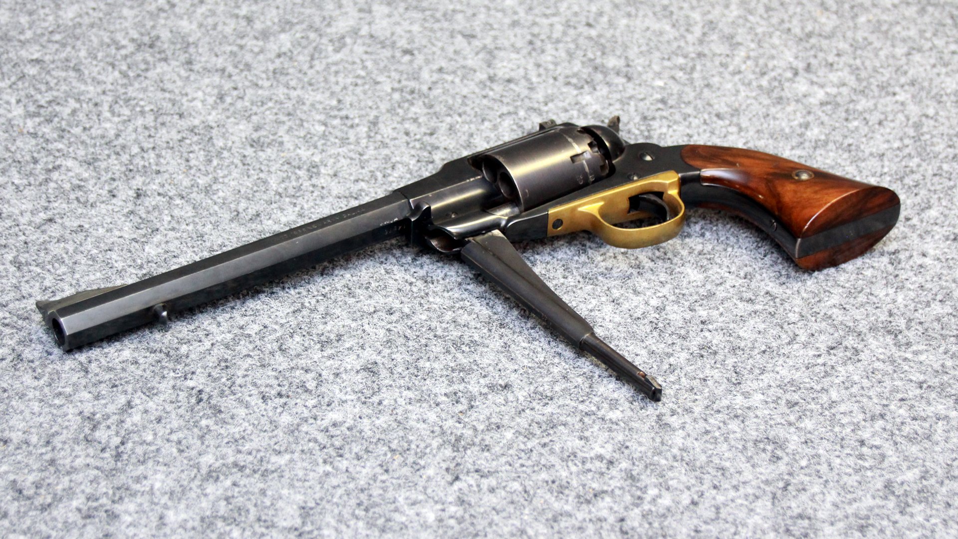 Uberti Mod. 1858 New Army Target Kal. .44 Schwarzpulver – Perkussionsrevolver im Originalkarton – Bild 3
