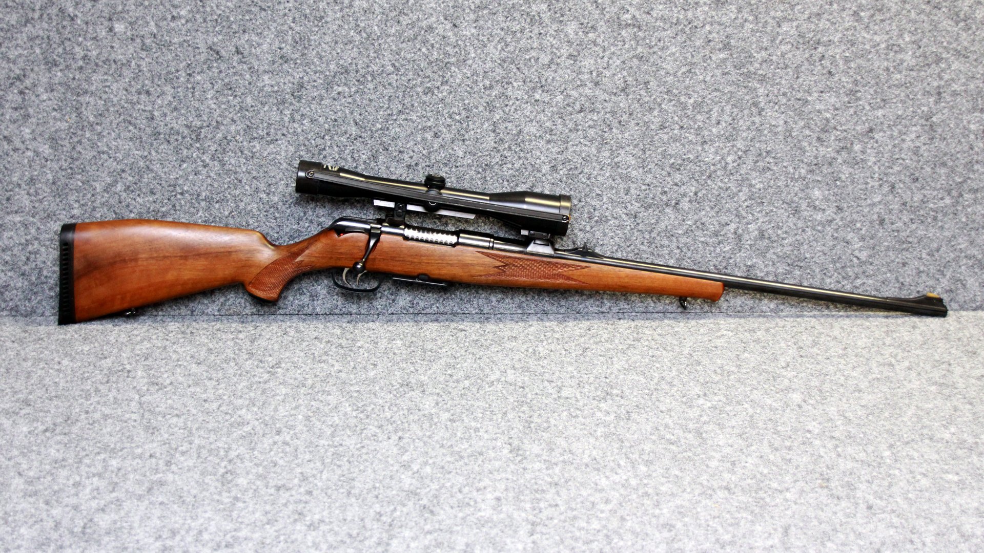 Krico Modell 700 Kal. .222 Rem. – Deutsche Präzisions-Jagdbüchse mit Schmidt & Bender 6x42 ZF – Bild 2