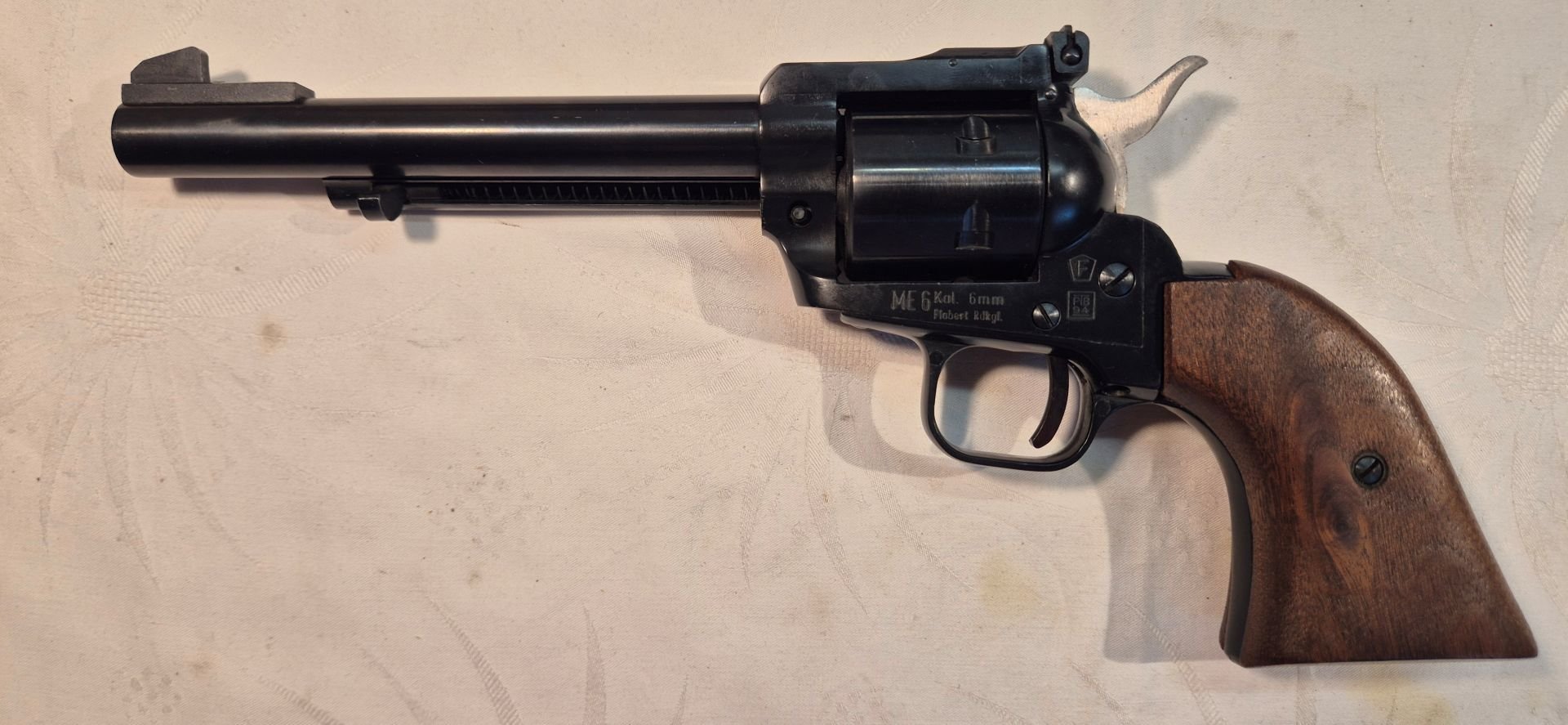 Sammlerstück: Melcher ME6 Revolver 6mm Flobert, originalverpackt – Bild 4