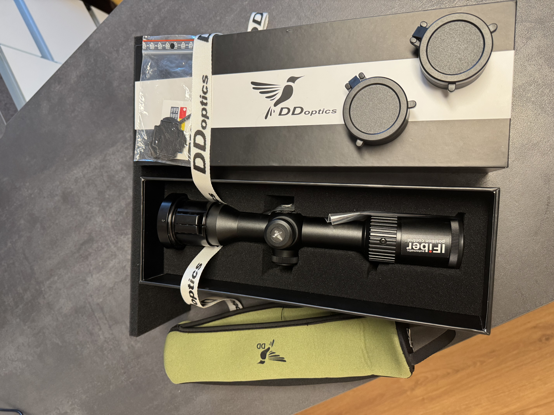 DD Optics V10 1,5-15x40 NFX (kein Swarovski, Zeiss, Leica, Steiner, Meopta, Blaser) – Bild 1