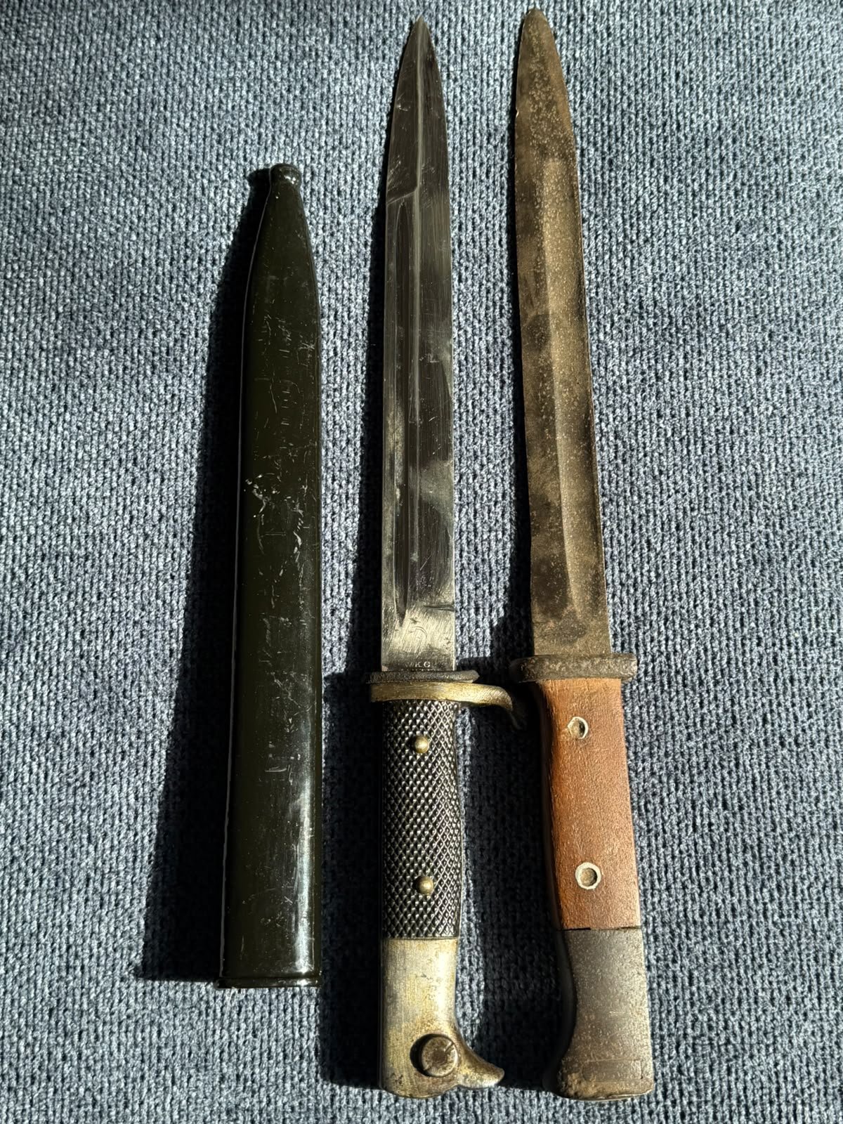 1x WKC Bajonett und 1x Bajonett – Bild 1