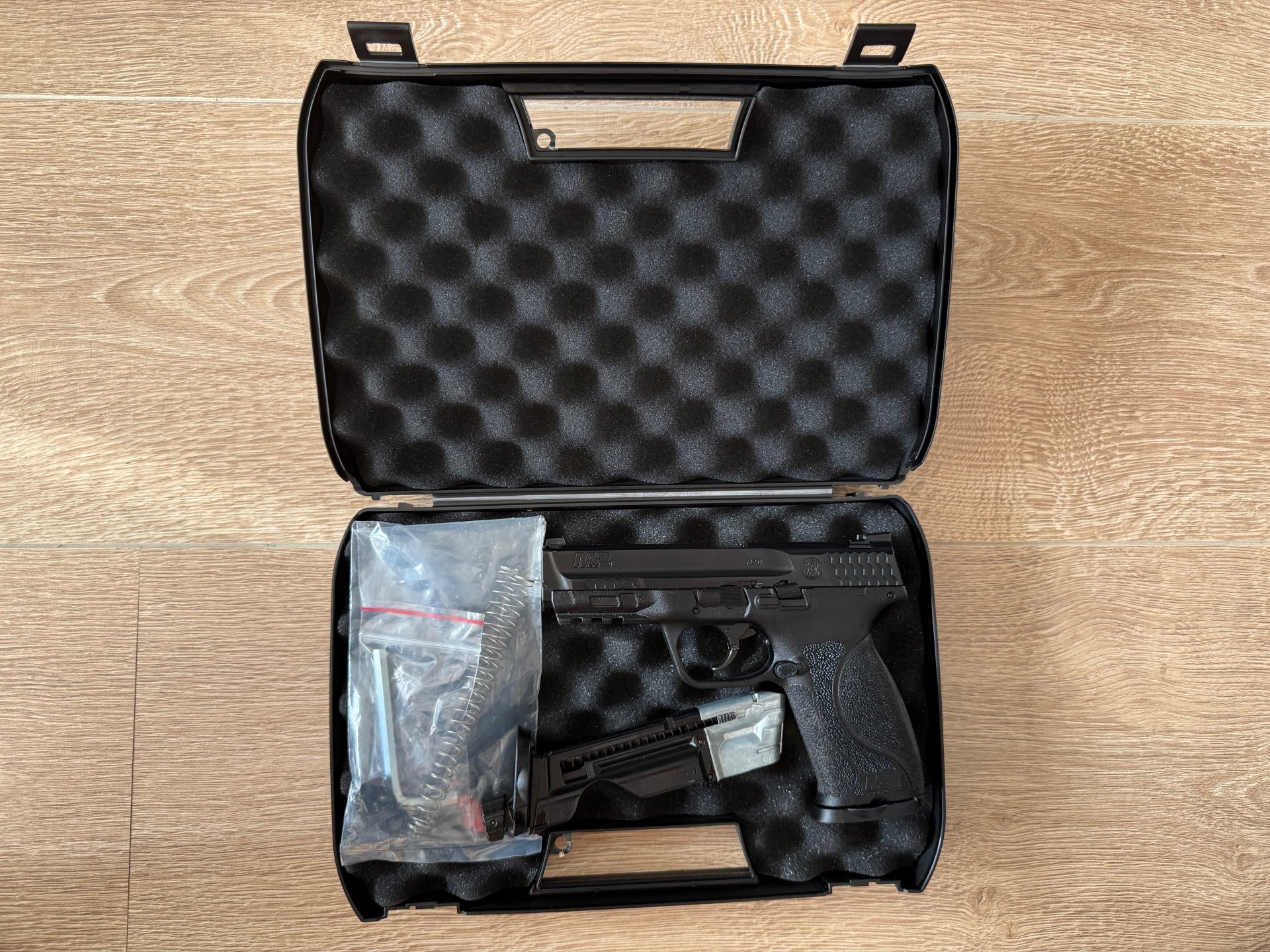 T4E Smith & Wesson M&P9 M2.0 .43 CO2 Pistole S&W mit Ersatzmagazin Emergency #011 – Bild 1