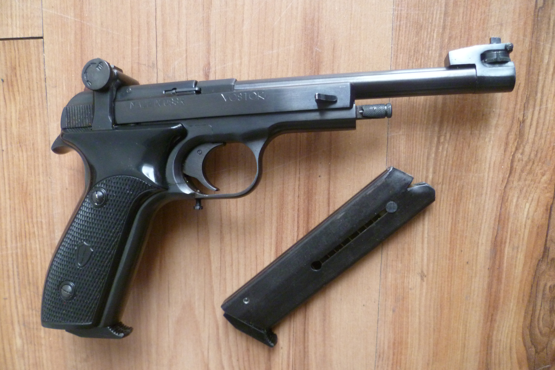 Sportpistole Vostok MUM .22 lr. – Bild 1