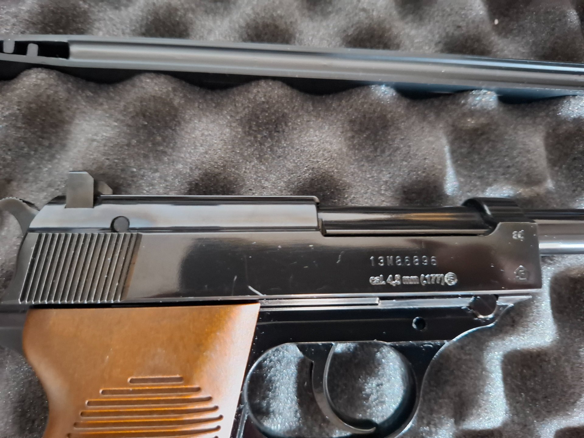 Walther P38 4,5mm BB inkl. Koffer – Bild 3