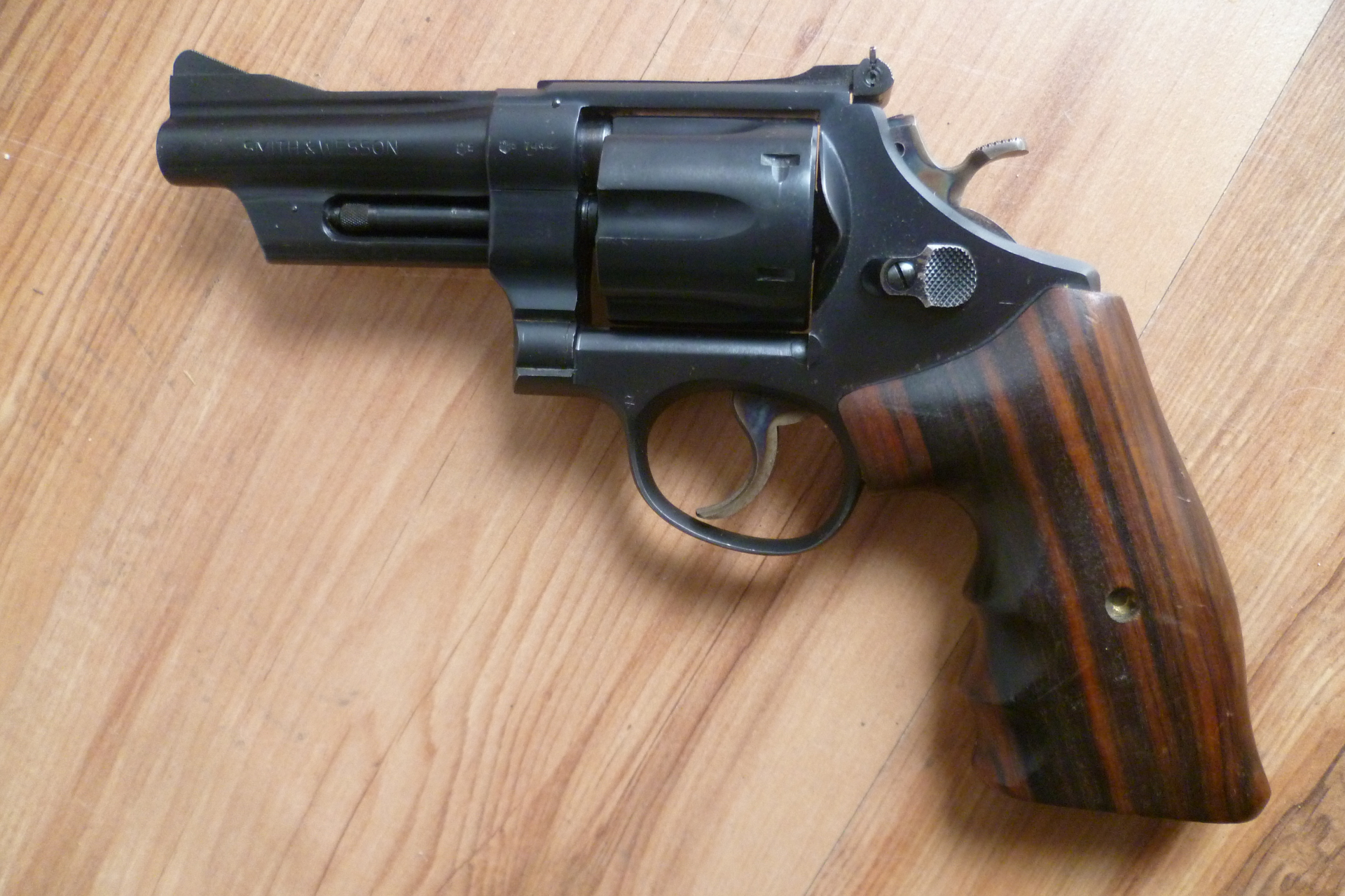 Revolver Smith & Wesson 28-2 Highway-Patrolman .357 Mag. – Bild 2