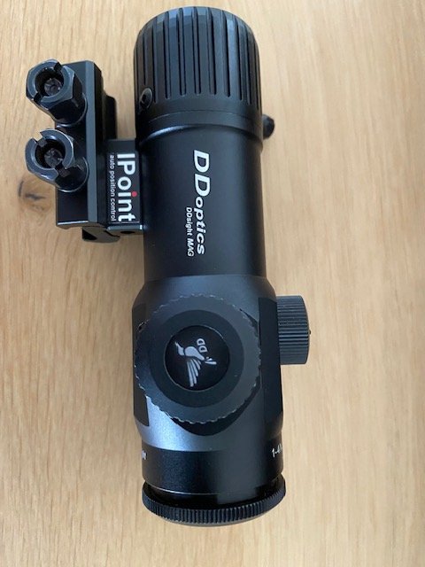 DDoptics DDsight MAG 1-4 x 22 RedDot-Visier, automatic Iposition control, jagdliches Absehen – Bild 3