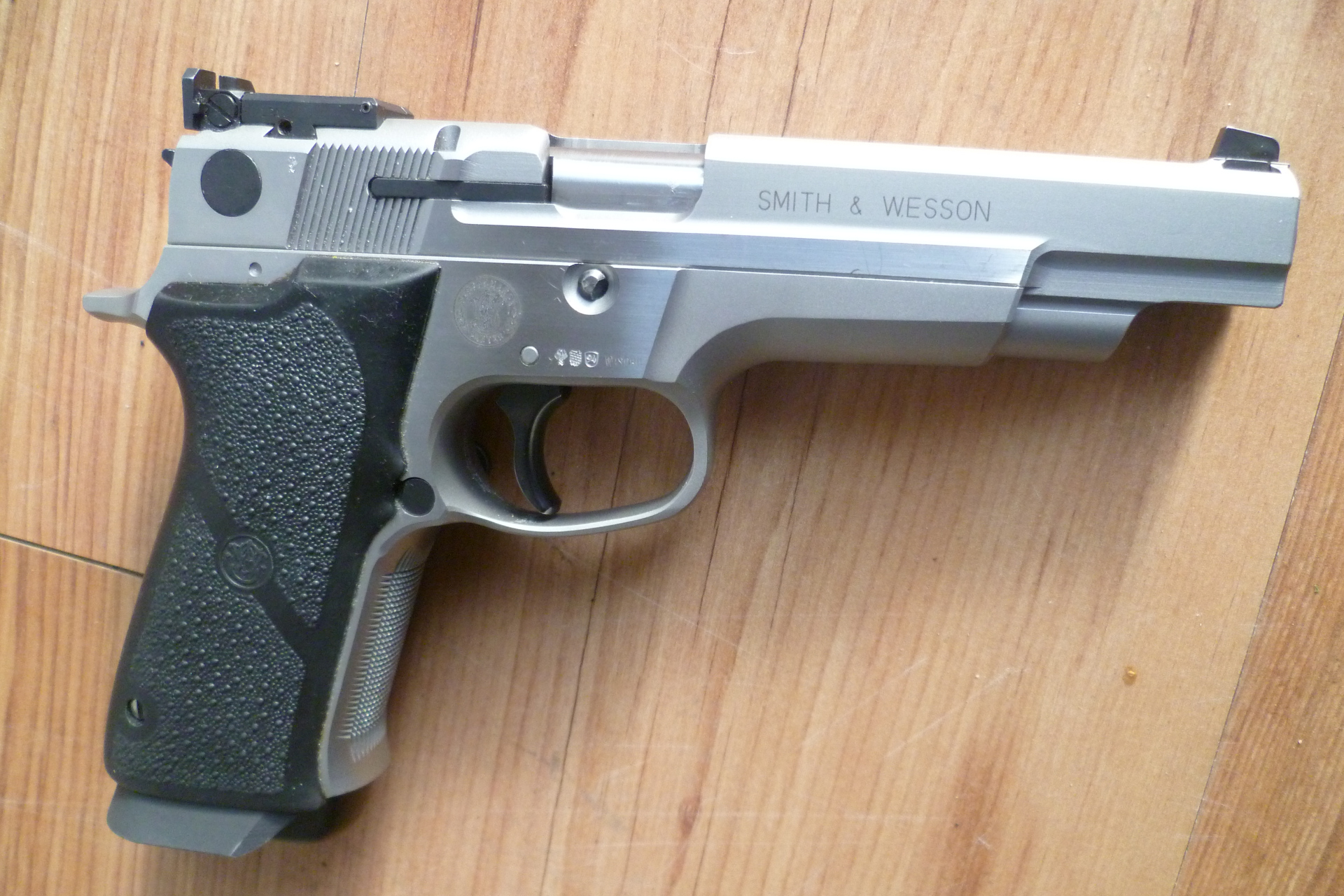 Pistole Smith & Wesson 9 mm Target Champion Performance Center – Bild 2