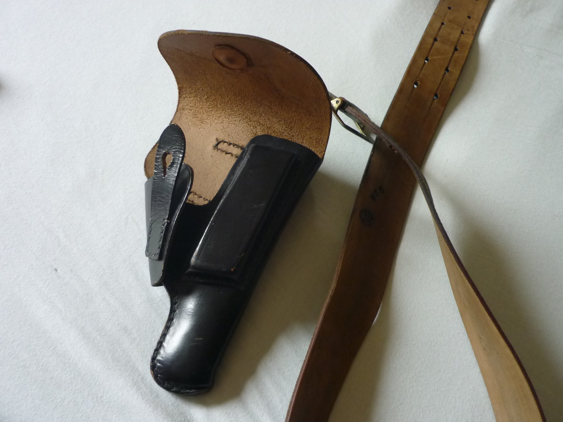 Pistolentasche Pistolenholster Koppelriemen Zweidornkoppel – Bild 5