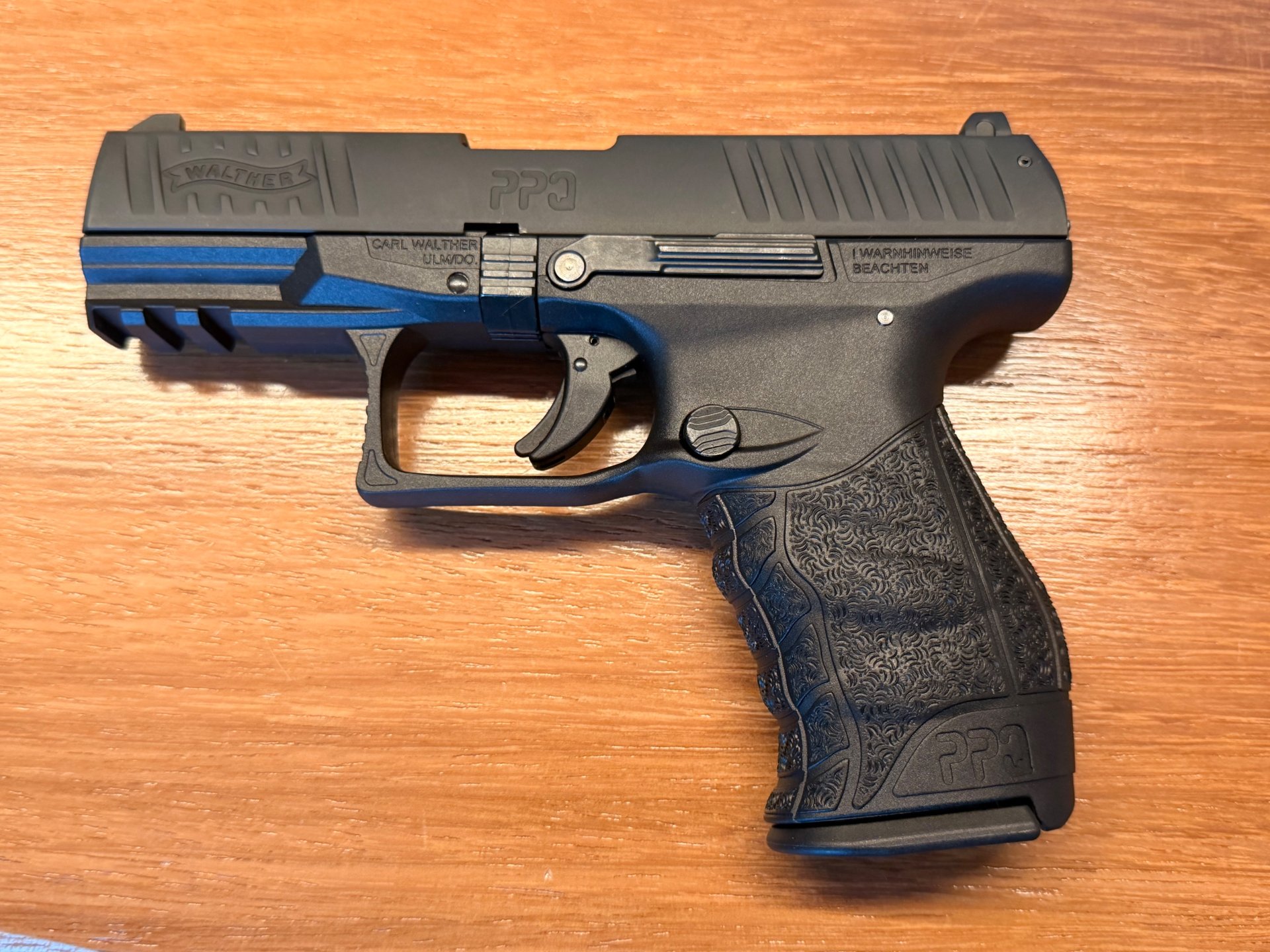 Walther PPQ M2 Schreckschuss Pistole 9mm P.A.K. schwarz inkl. Schalldämpfer – Bild 2