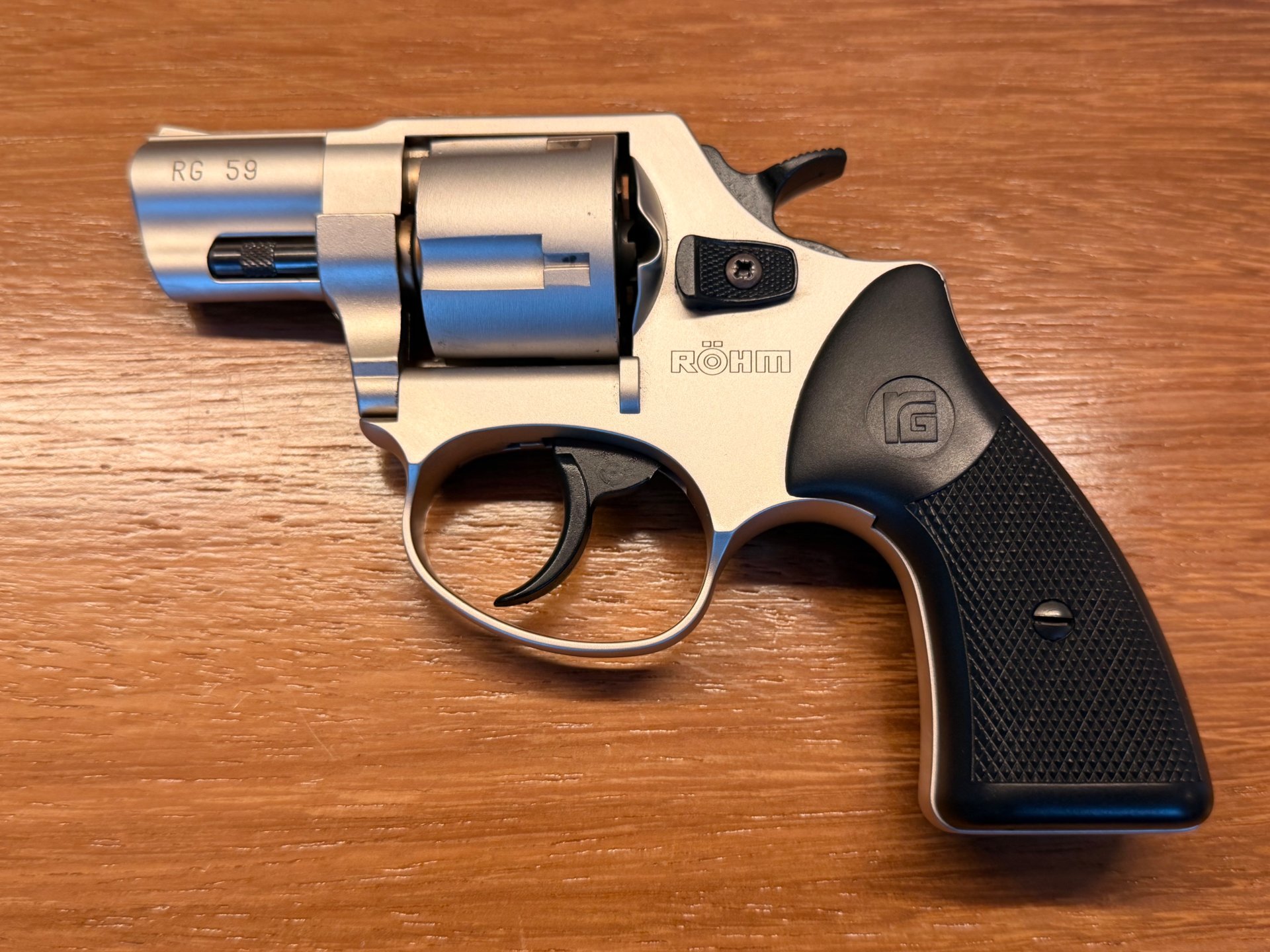Röhm RG 59N Le Petit nickel Schreckschussrevolver 9mm R.K. – Bild 2