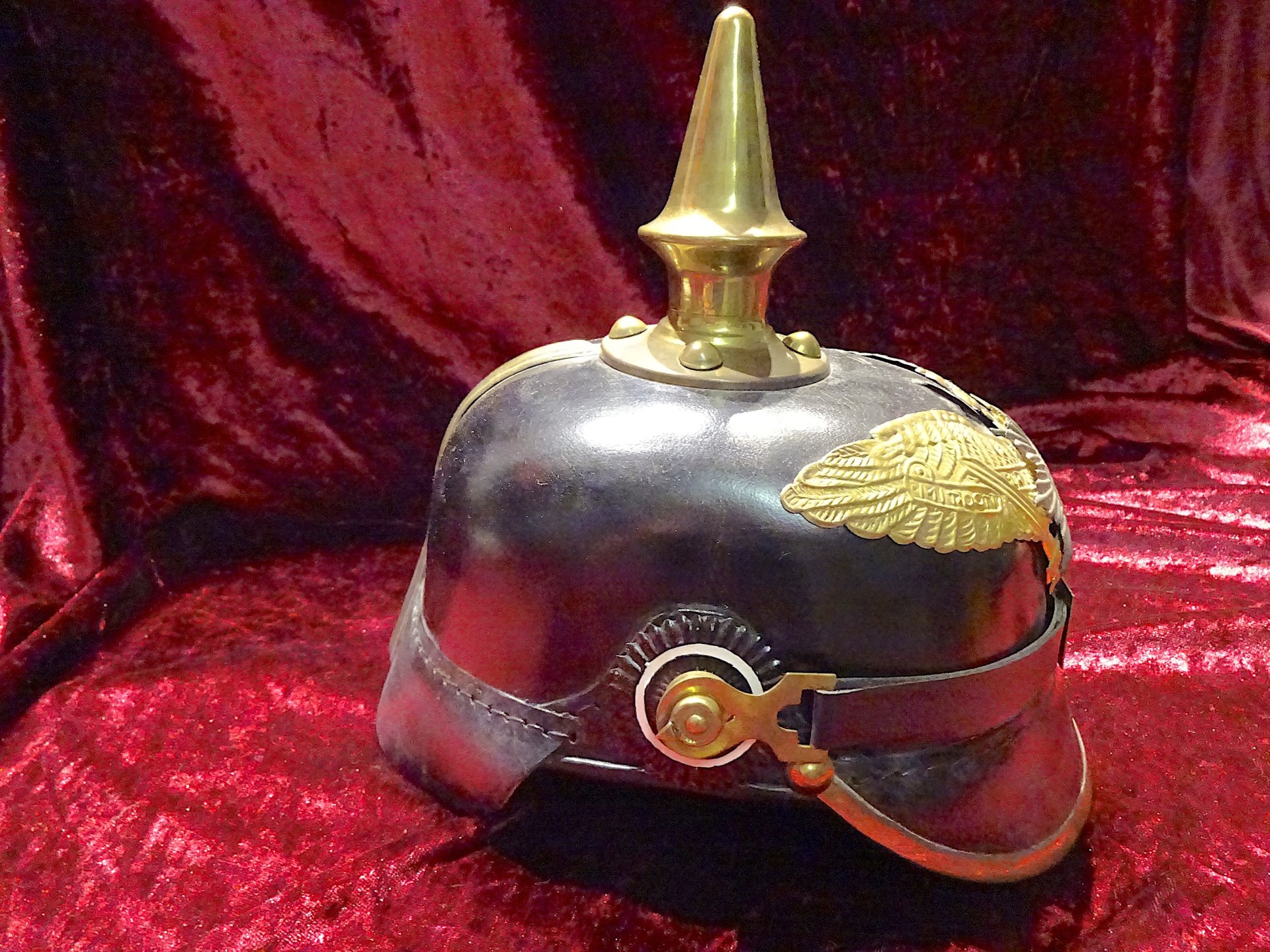 Garde Grenadier Pickelhaube – Bild 2