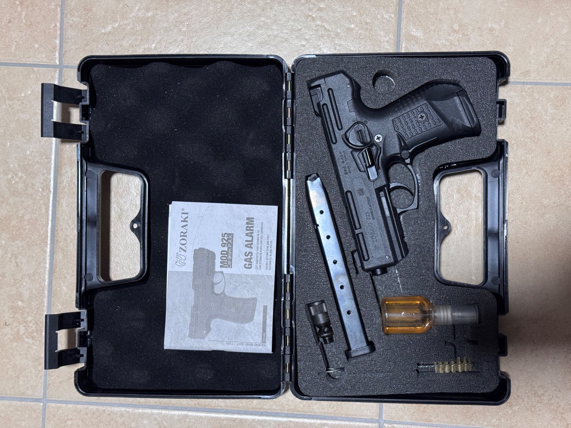 Neue Zoraki 925 9mm pak Gaspistole – Bild 1