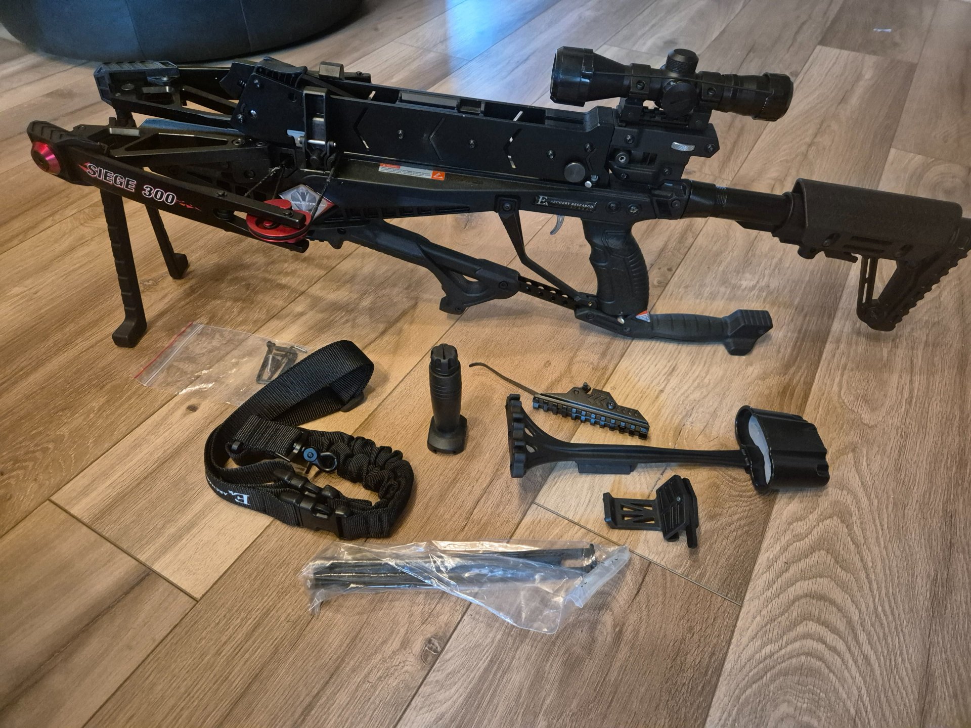 Armbrust Siege 300 + Zielfernrohr, Magazin und Zubehör – Bild 2