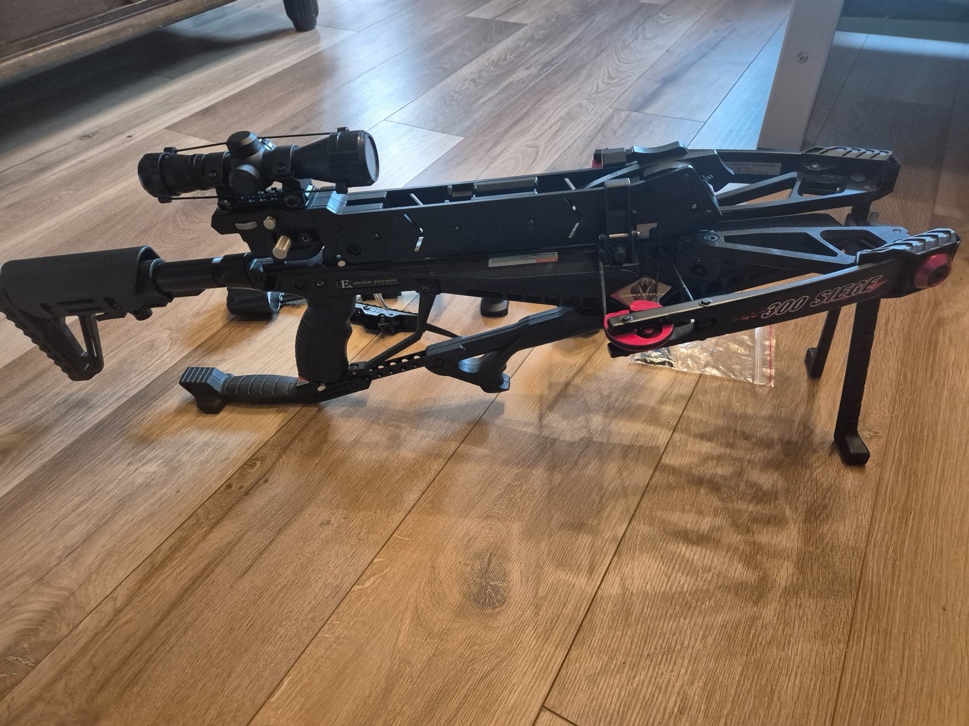 Armbrust Siege 300 + Zielfernrohr, Magazin und Zubehör – Bild 1