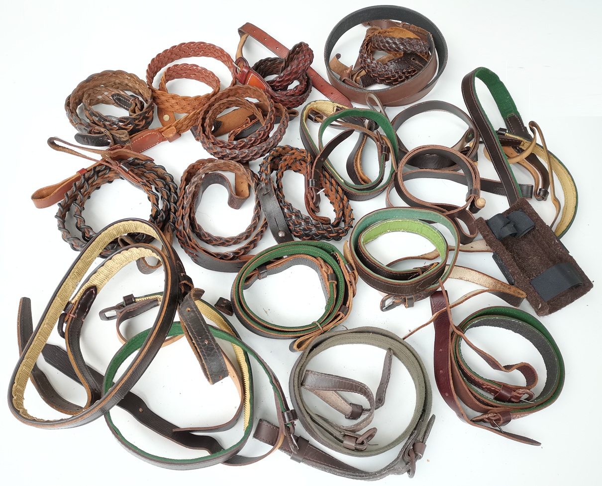 19 jagdliche Gewehrriemen. Leder geflochten, glatt, Knebelriemen, etc. – Bild 1