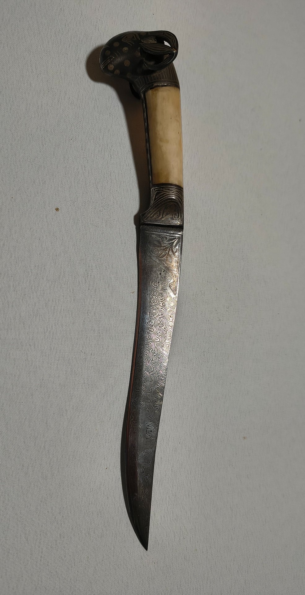 Antiker indo-persischer Dolch Widderkopf Damaststahl Pesh-Kabz – Bild 6