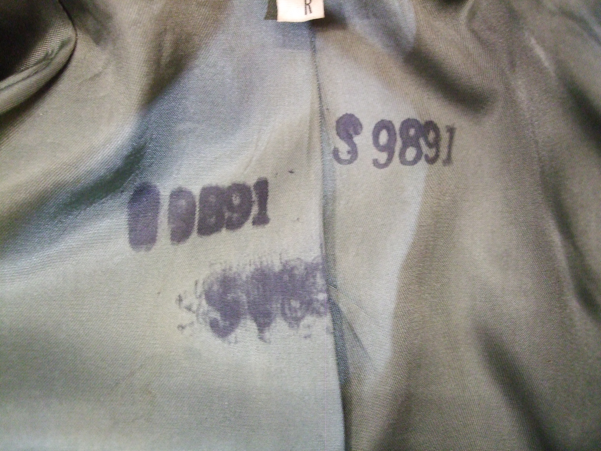 Kompletter Anzug US-Eisenhower Jacket (II. WK.), Feldhose Gürtel u. Mütze, (no. K 98) – Bild 4