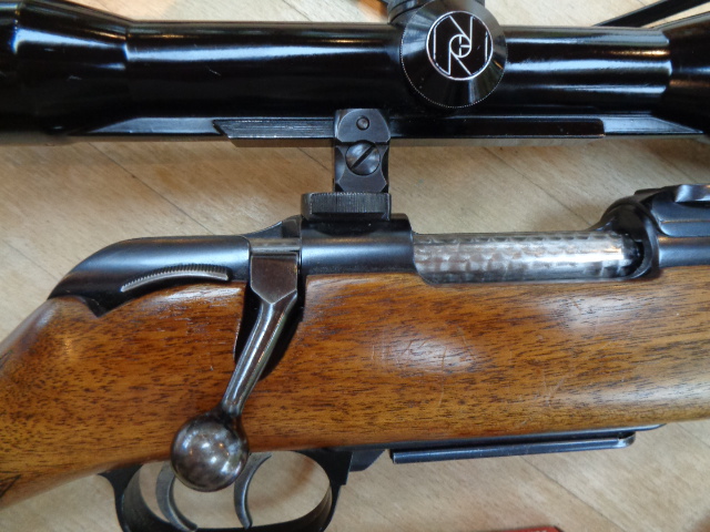 Repetierbüchse KRICO, Mod. 700, Kal. 243 Win., mit ZEISS 8x56 – Bild 2