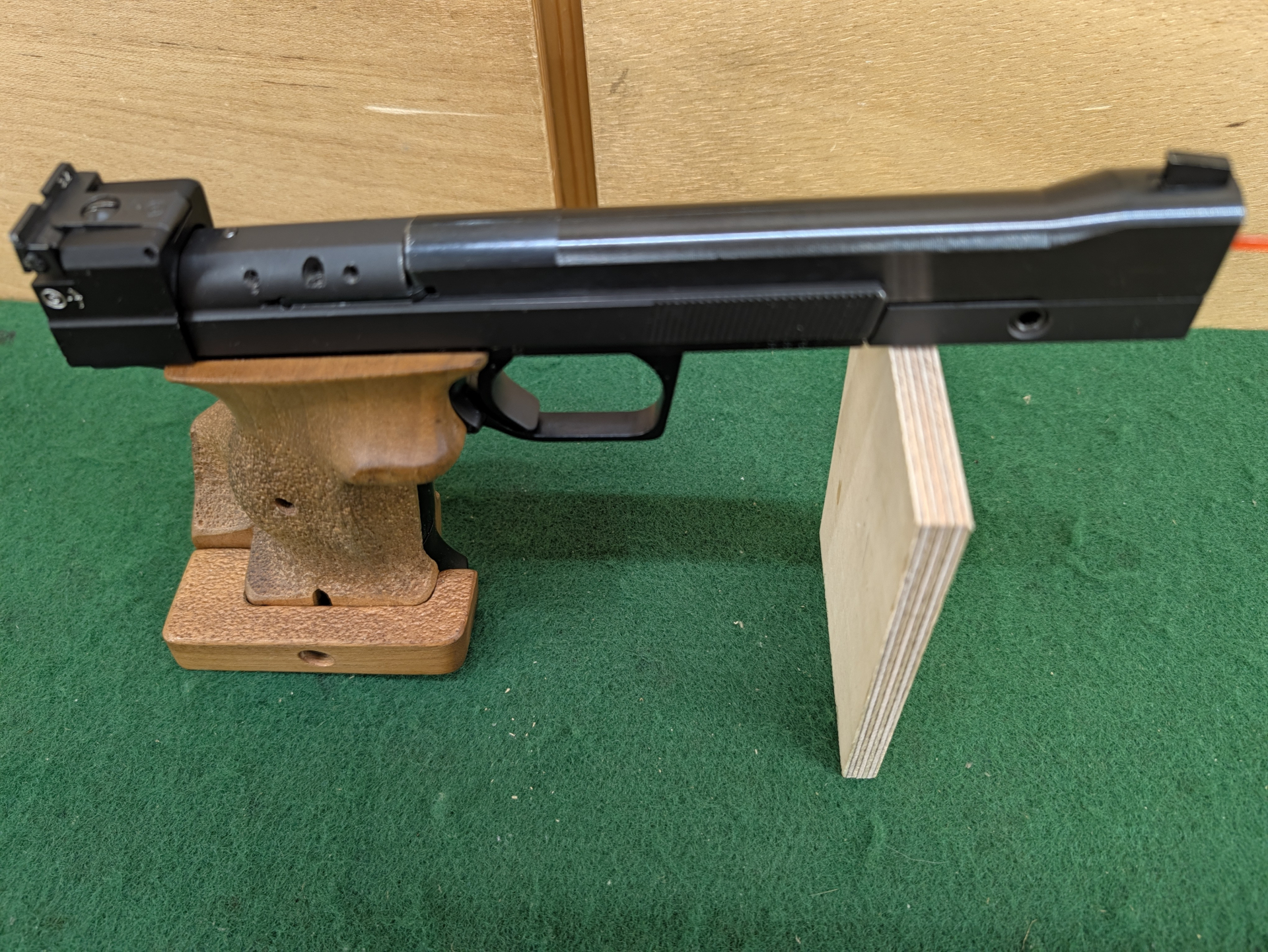 Hämmerli Sportpistole 215S 22lr – Bild 2