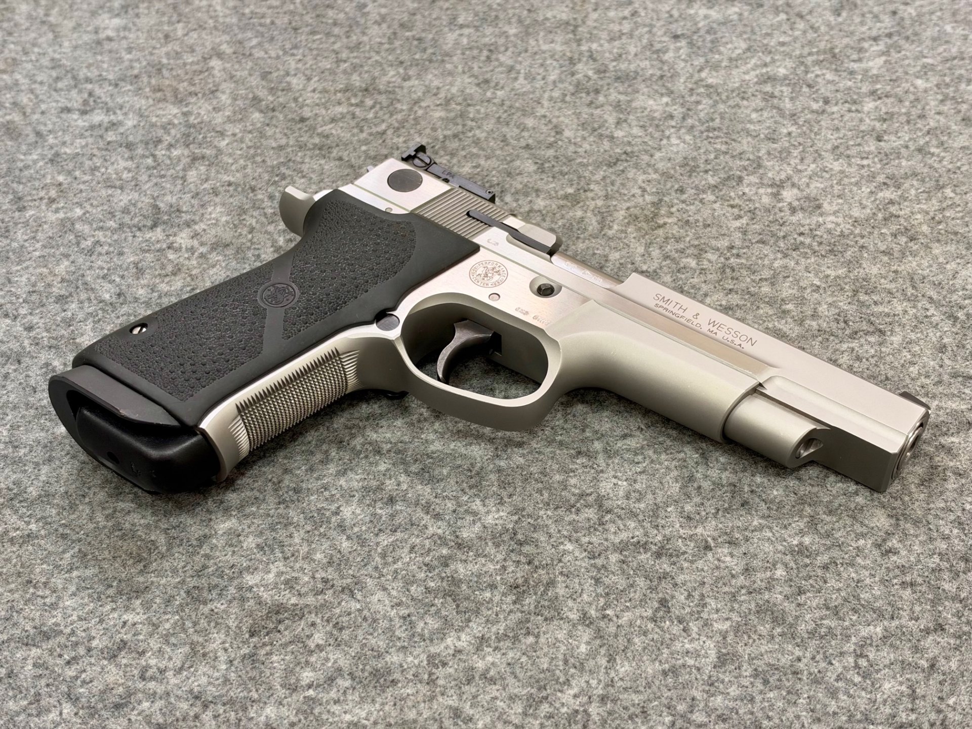 Pistole Smith & Wesson Target Champion (Performance Center) 9mmLuger - versandkostenfrei - – Bild 3