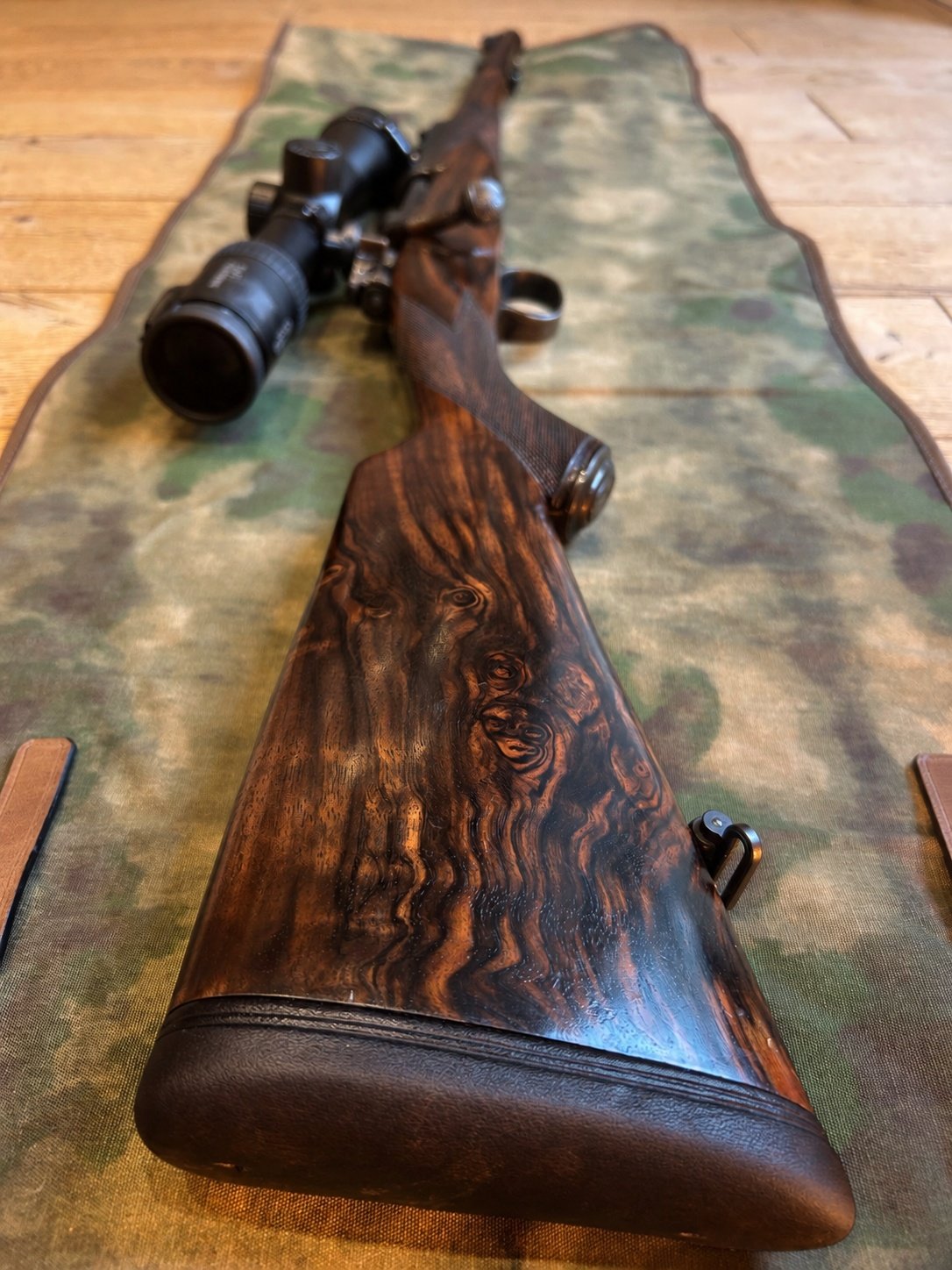 Rarität - Theo Jung Edition Rominten Stutzen 8x57IS mit Swarovski Z8i 1,7–13,3x42 P – Bild 1
