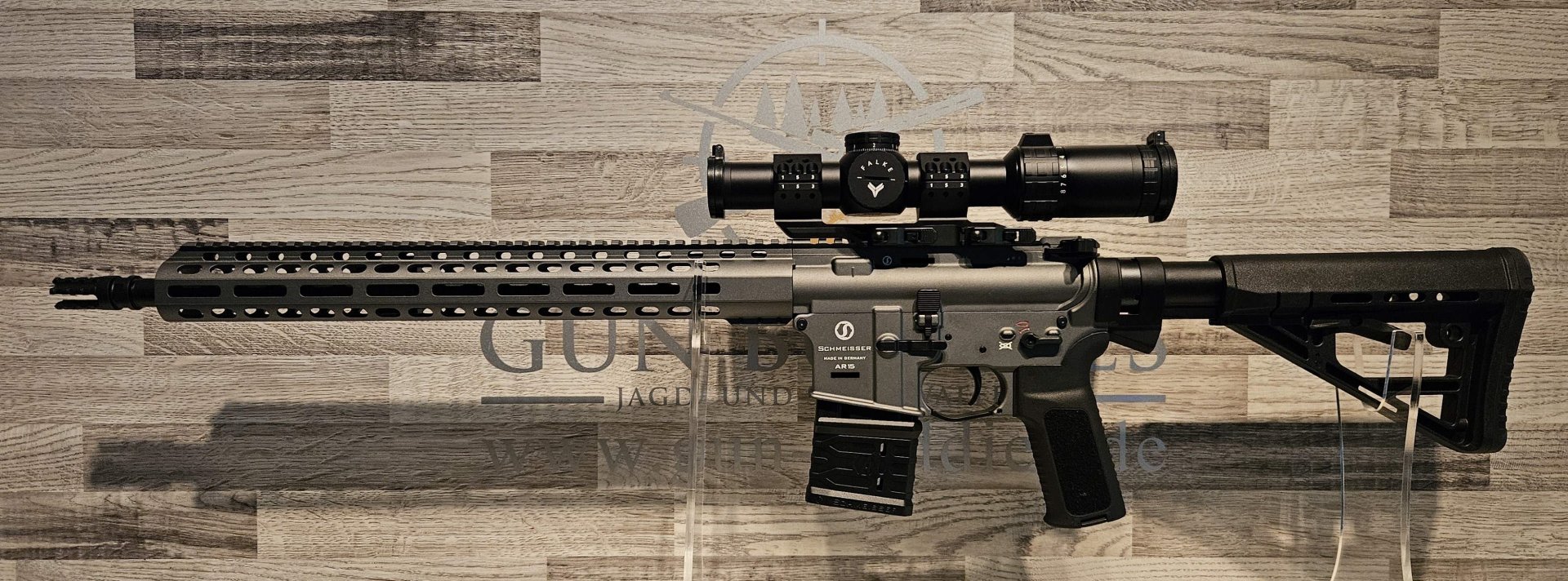 Neuware vom Fachhandel - Schmeisser AR15 M5FL Grey 16,75" .223Rem montiert mit Falke 1-8x24 TAC – Bild 2