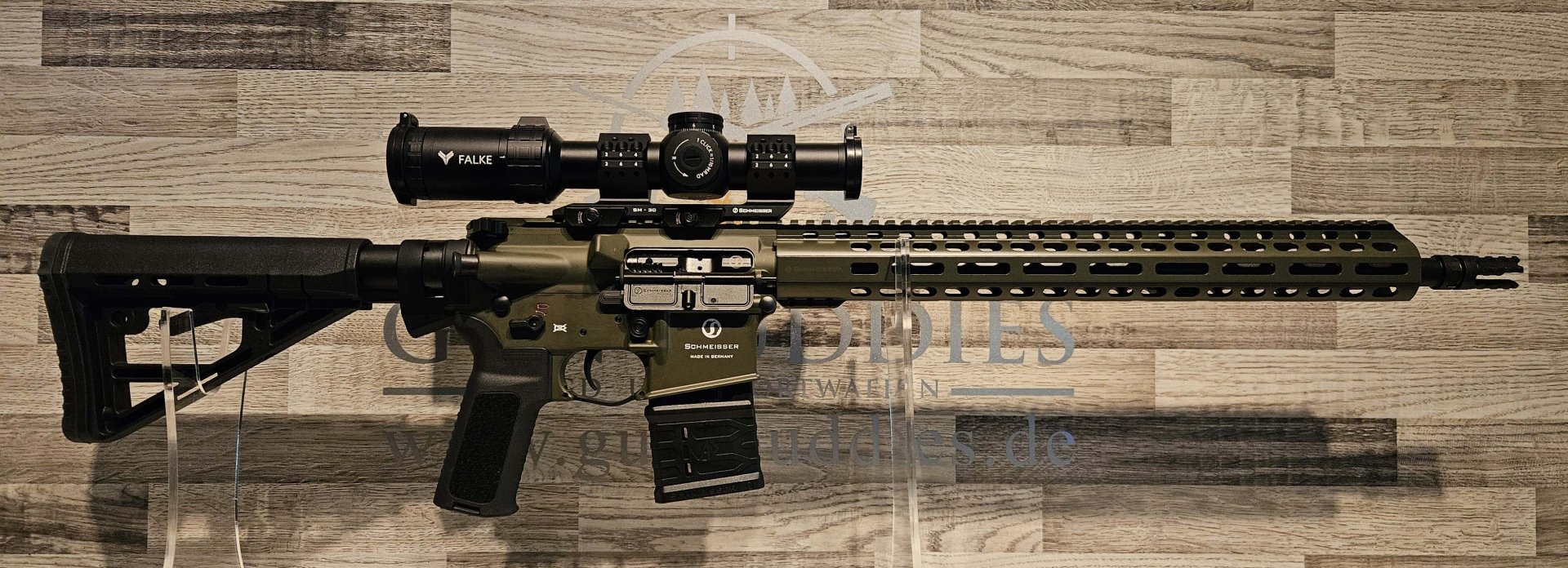 Neuware vom Fachhandel - Schmeisser AR15 M5FL OD Green 16,75" .223Rem montiert mit Falke 1-8x24 TAC – Bild 1