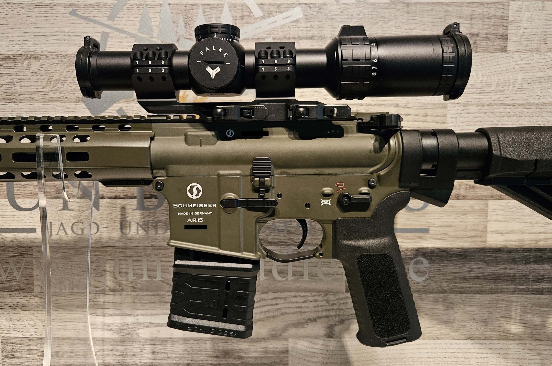 Neuware vom Fachhandel - Schmeisser AR15 M5FL OD Green 16,75" .223Rem montiert mit Falke 1-8x24 TAC – Bild 6