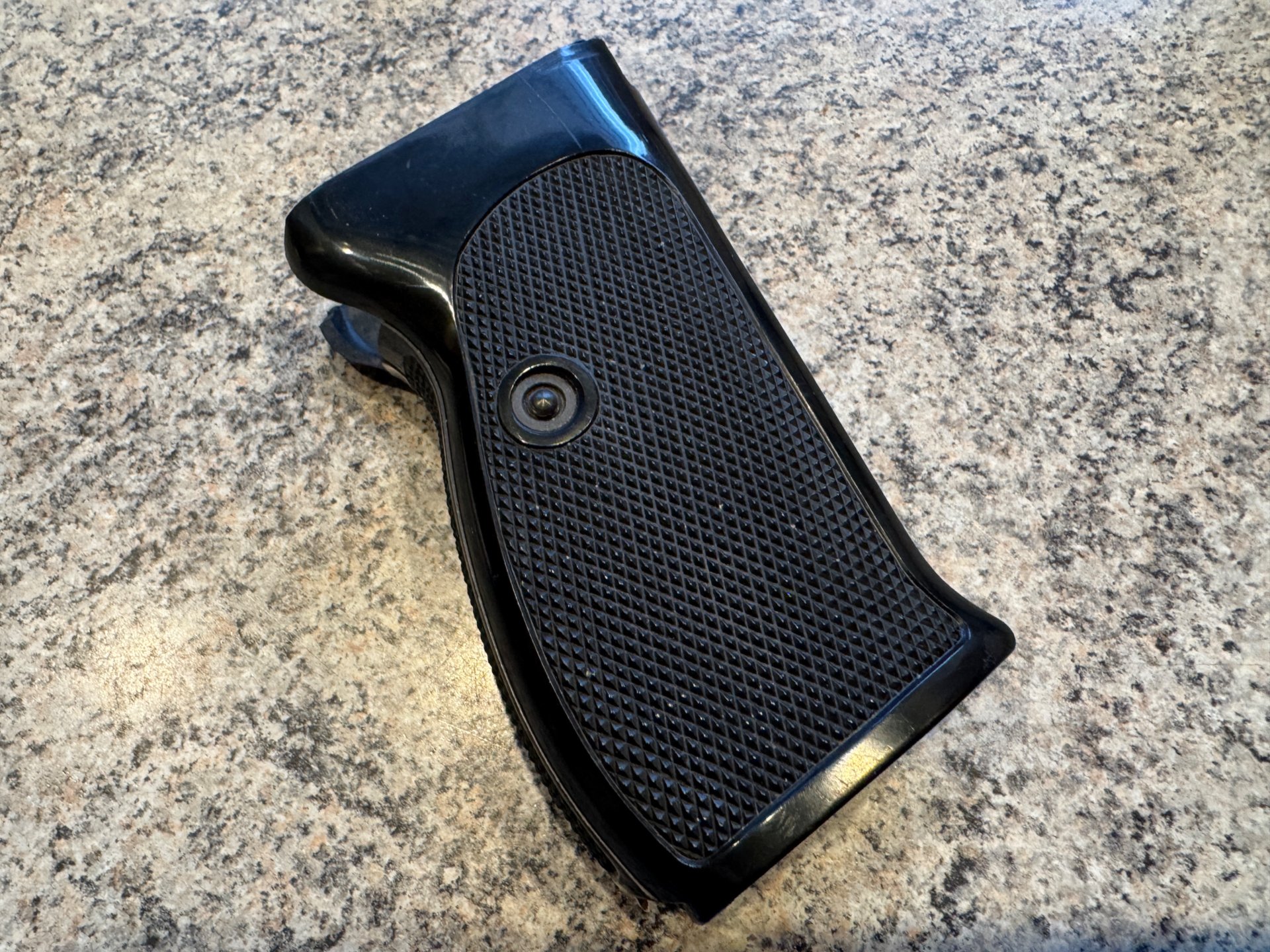 Walther P38 / P01 Griffschalen - gebraucht - schwarz. – Bild 2