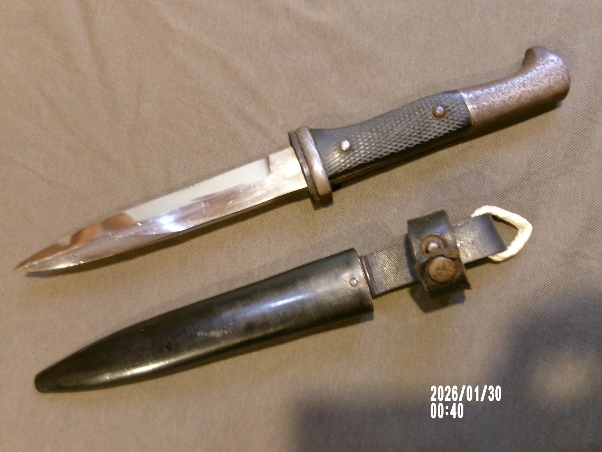seltener Ganzmetall Grabendolch, Gladiator, Kampfmesser 1 WK, Übergangszeit – Bild 4