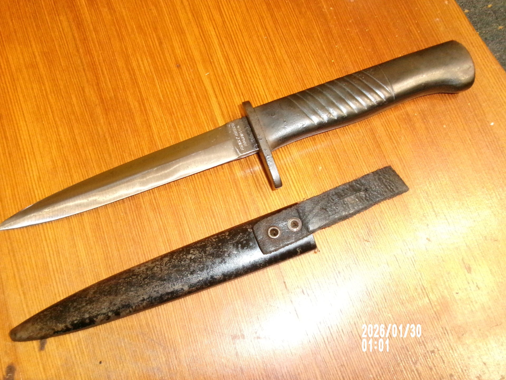 seltener Ganzmetall Grabendolch von Ernst Busch, Abnahme, Kampfmesser 1 WK Feldgrau – Bild 2
