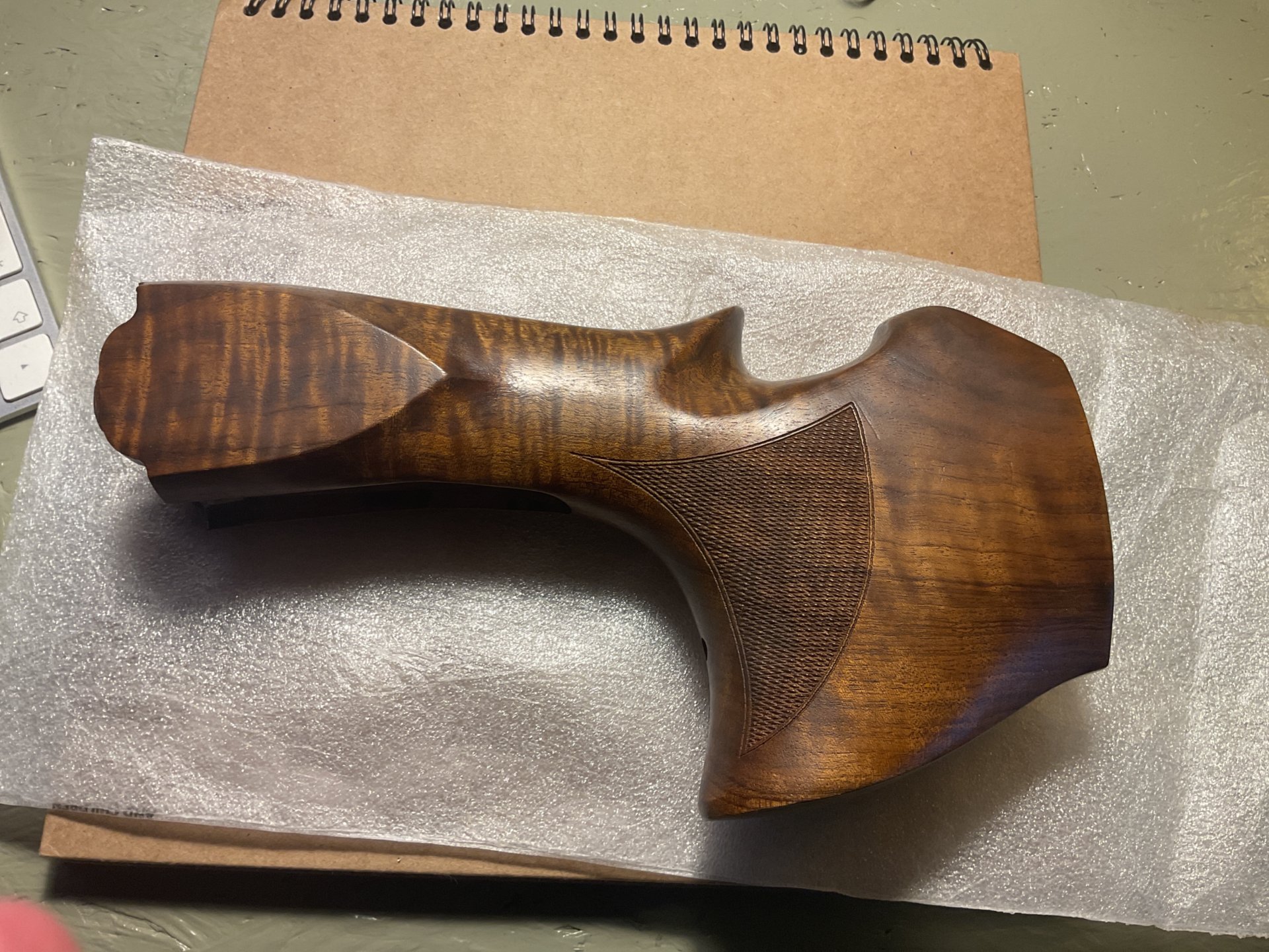 TSK Holzgriff Beretta DT11 – Gr. M Rechtshand OVP – Bild 3