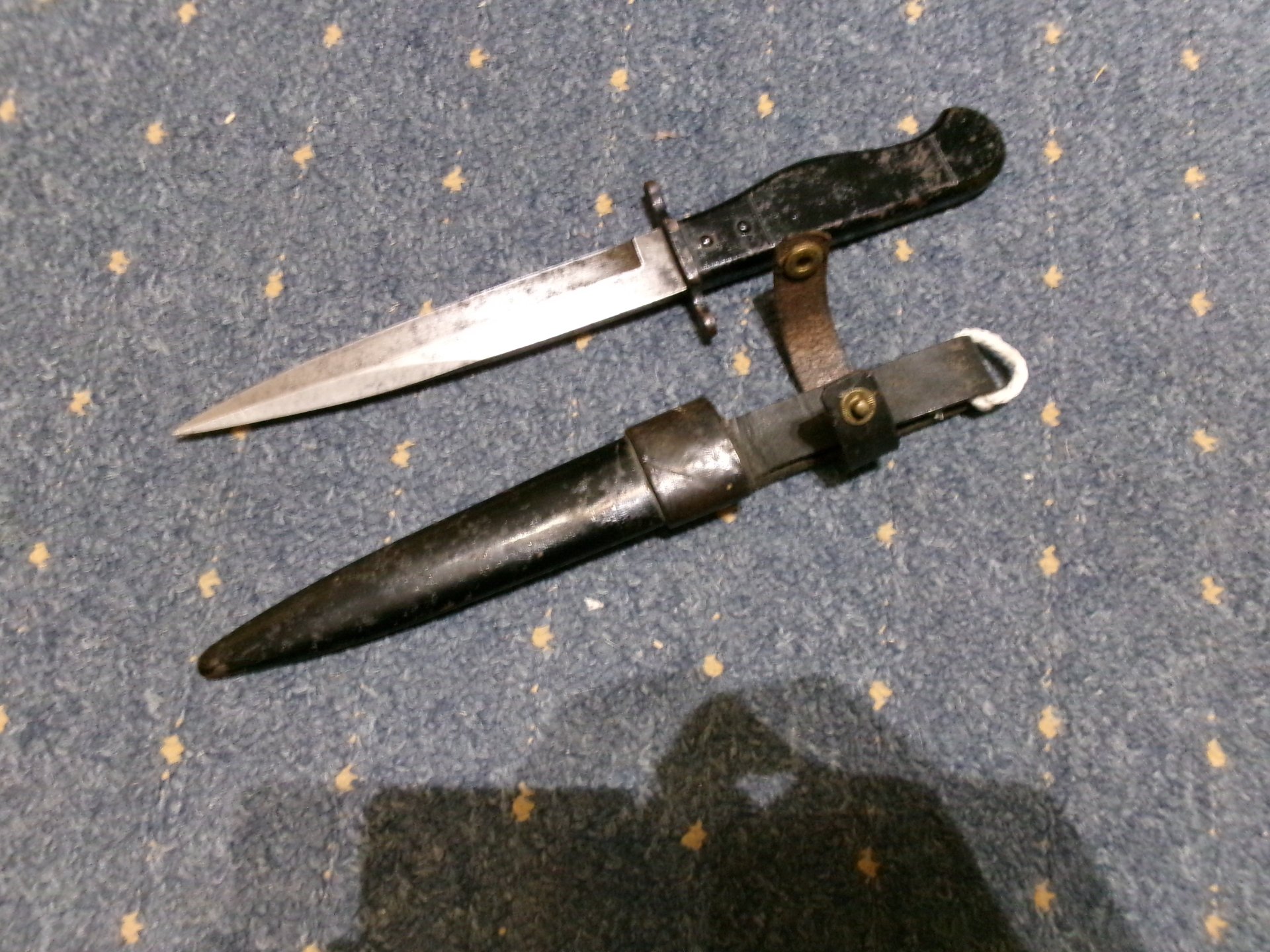 seltener Grabendolch, Kampfmesser 1 WK, Ganz Metall, Ges. Gesch – Bild 4