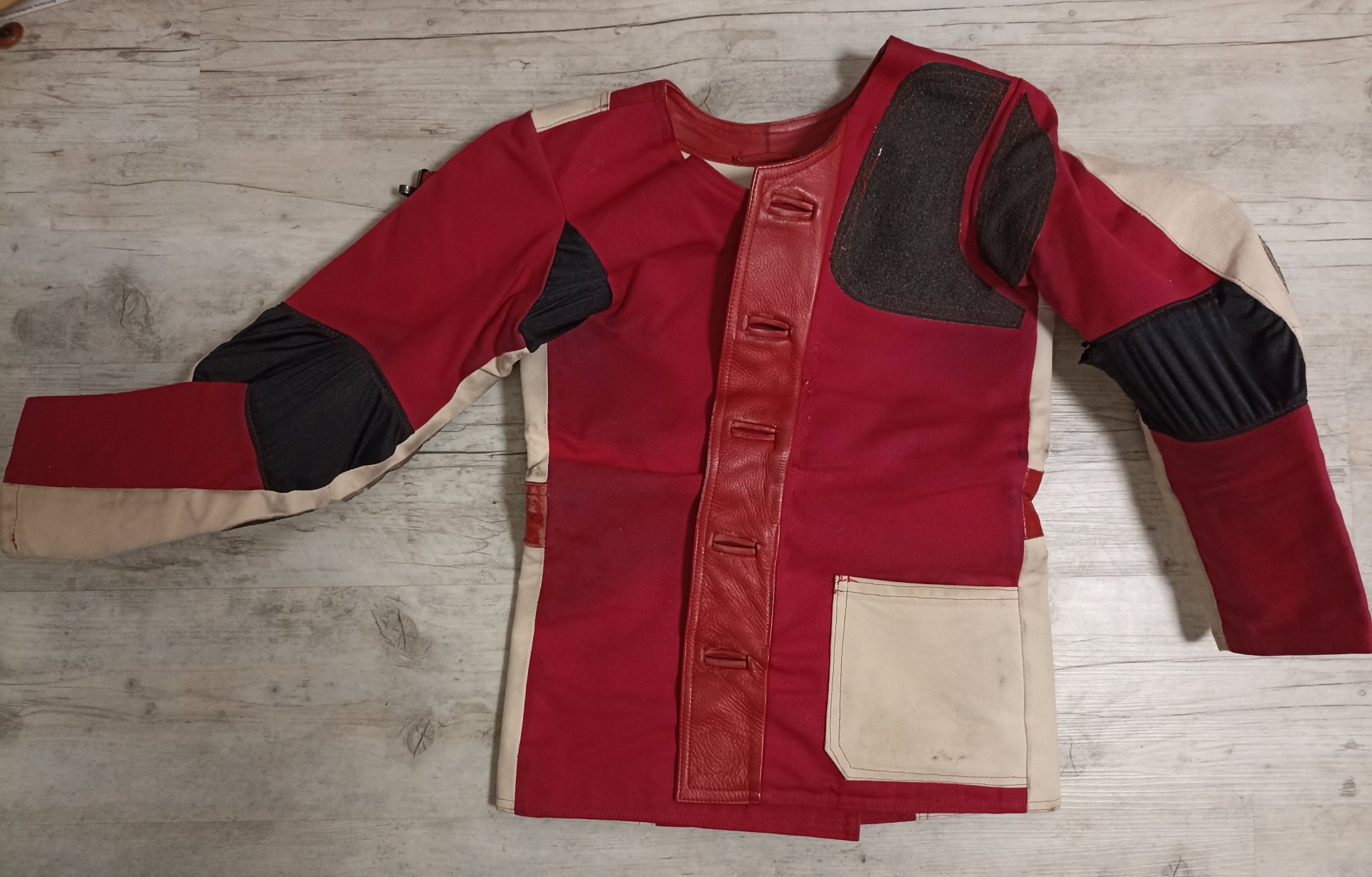 Schießjacke links rot/weiss Herren Gr.50/52 – Bild 2