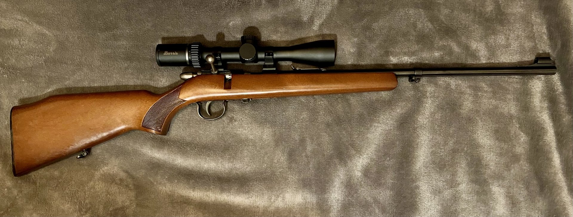 Anschütz 1450 in 22 lr, inkl. ZF 3-9x40 – Bild 1