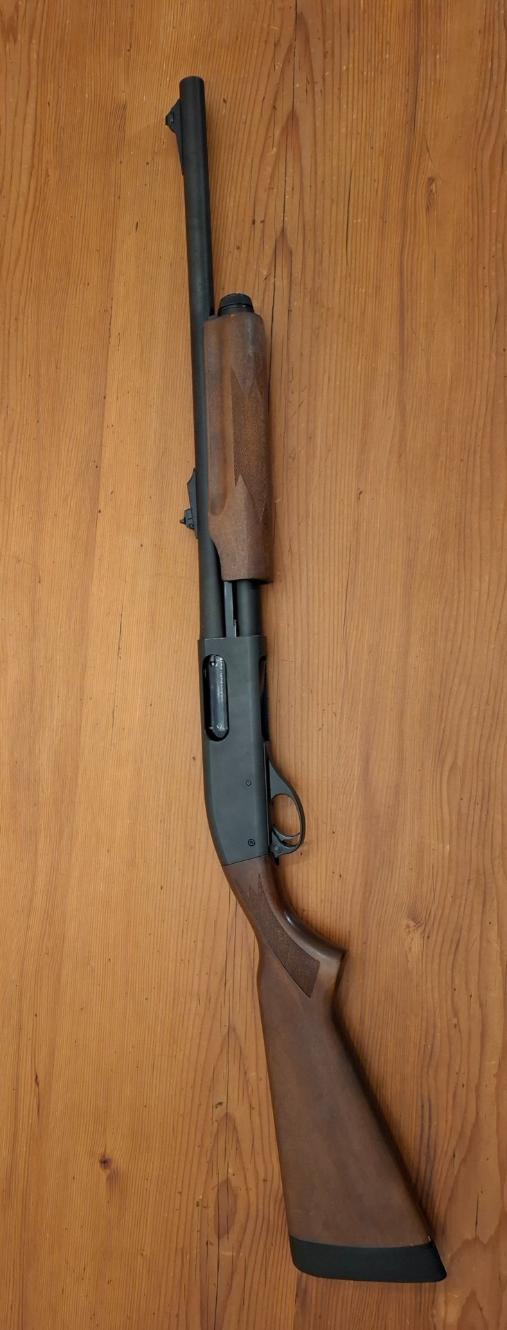 Remington 870 Express Vorderschaftrepetierflinte 12/76 – Bild 2