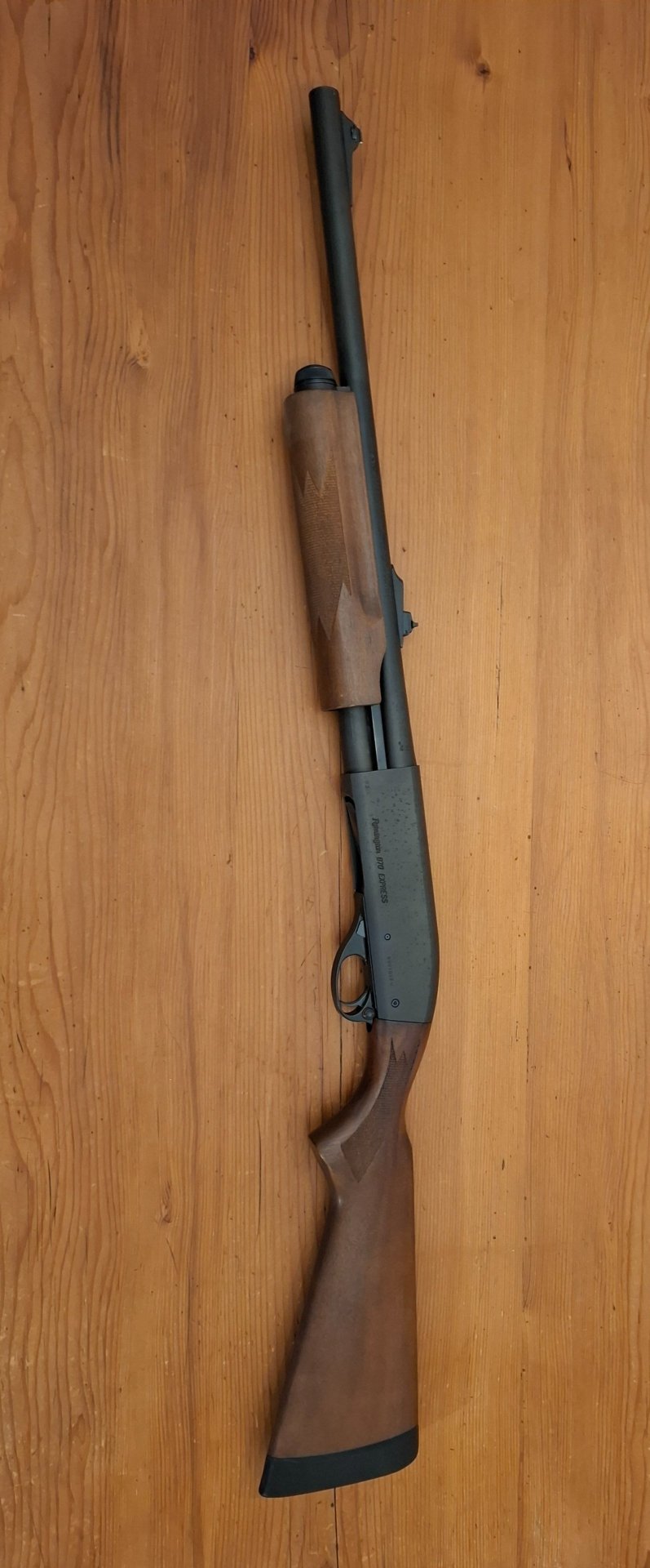 Remington 870 Express Vorderschaftrepetierflinte 12/76 – Bild 1