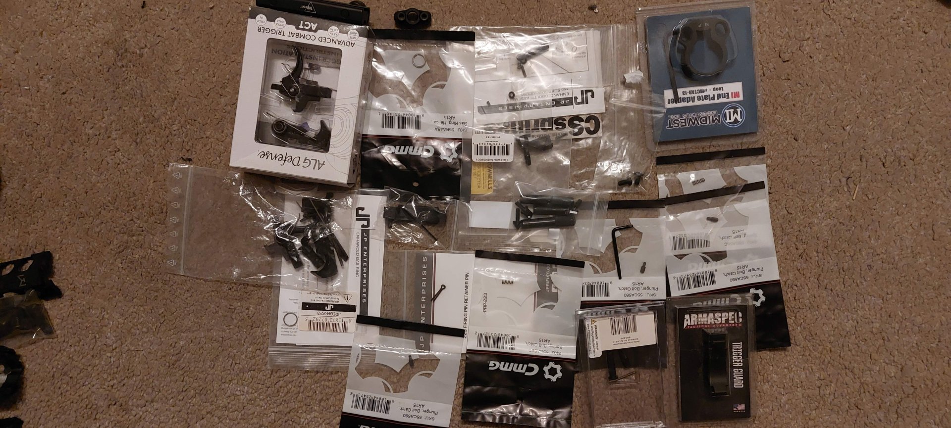 Windham Weaponry/BTS AR-15 Gesamtpaket mit viel Zubehör! – Bild 2