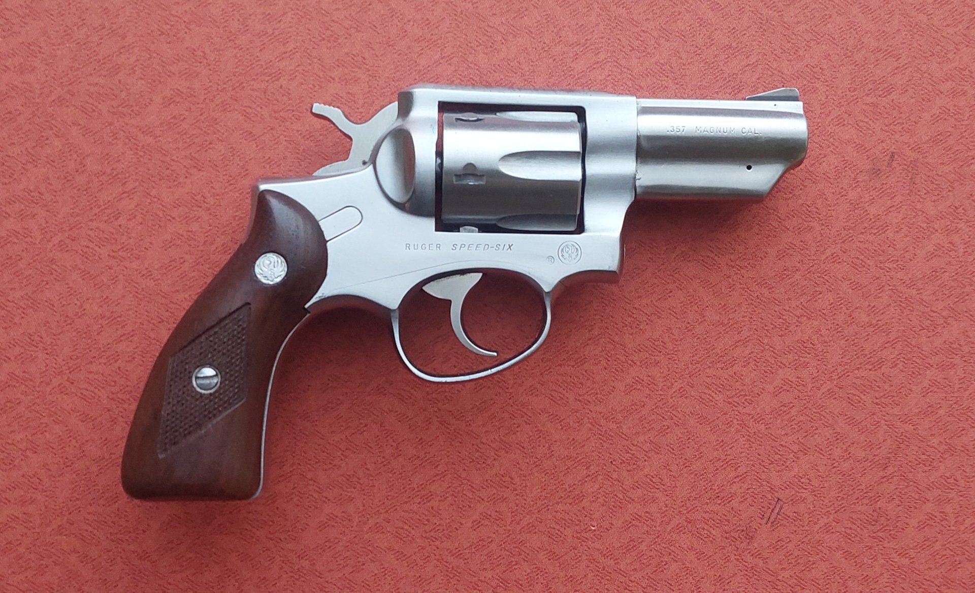 Revolver Ruger in .357Mag / kurzer 3"-Lauf – Bild 1